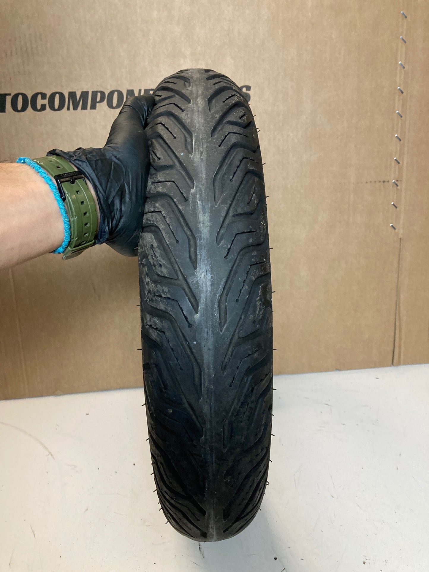 Neumático MICHELIN CITY GRIP 2 110/80/14