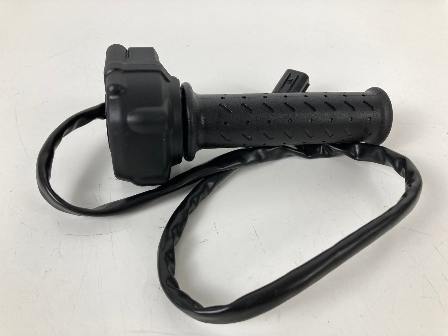 PUÑOS CALEFACTABLES TRIUMPH STREET TWIN ABS