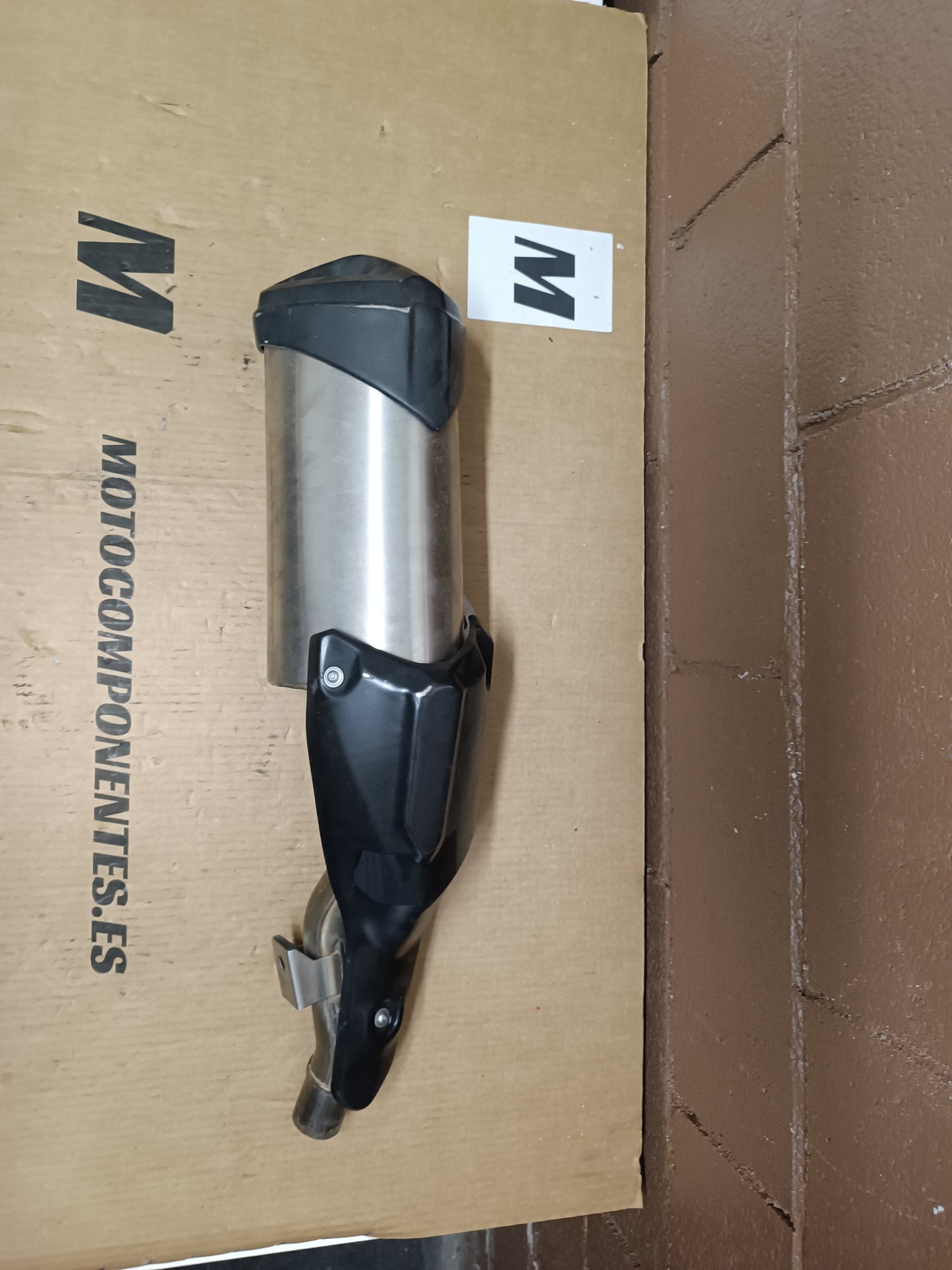 ESCAPE KAWASAKI Versys 1000