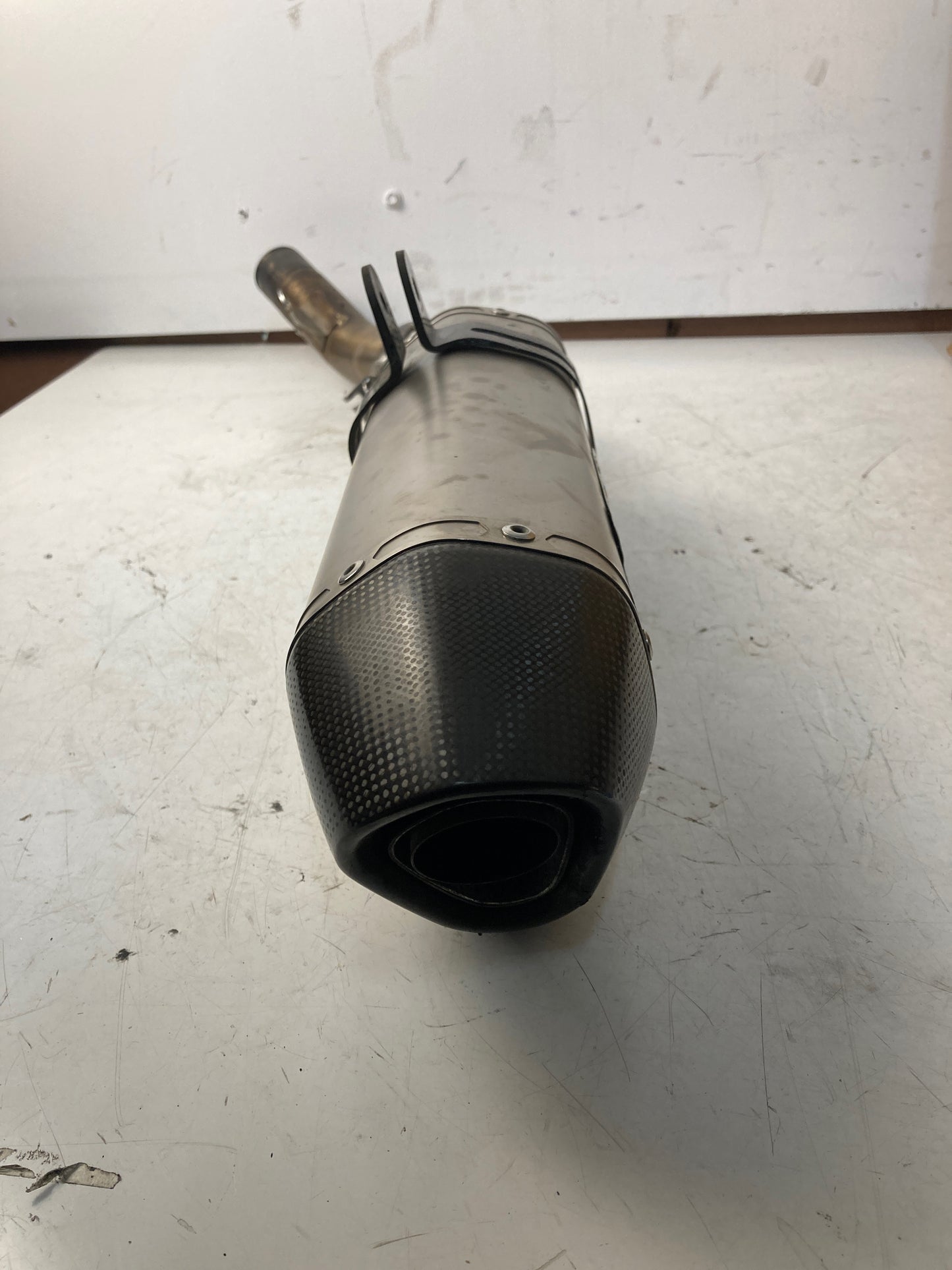 ESCAPE AKRAPOVIC Z750