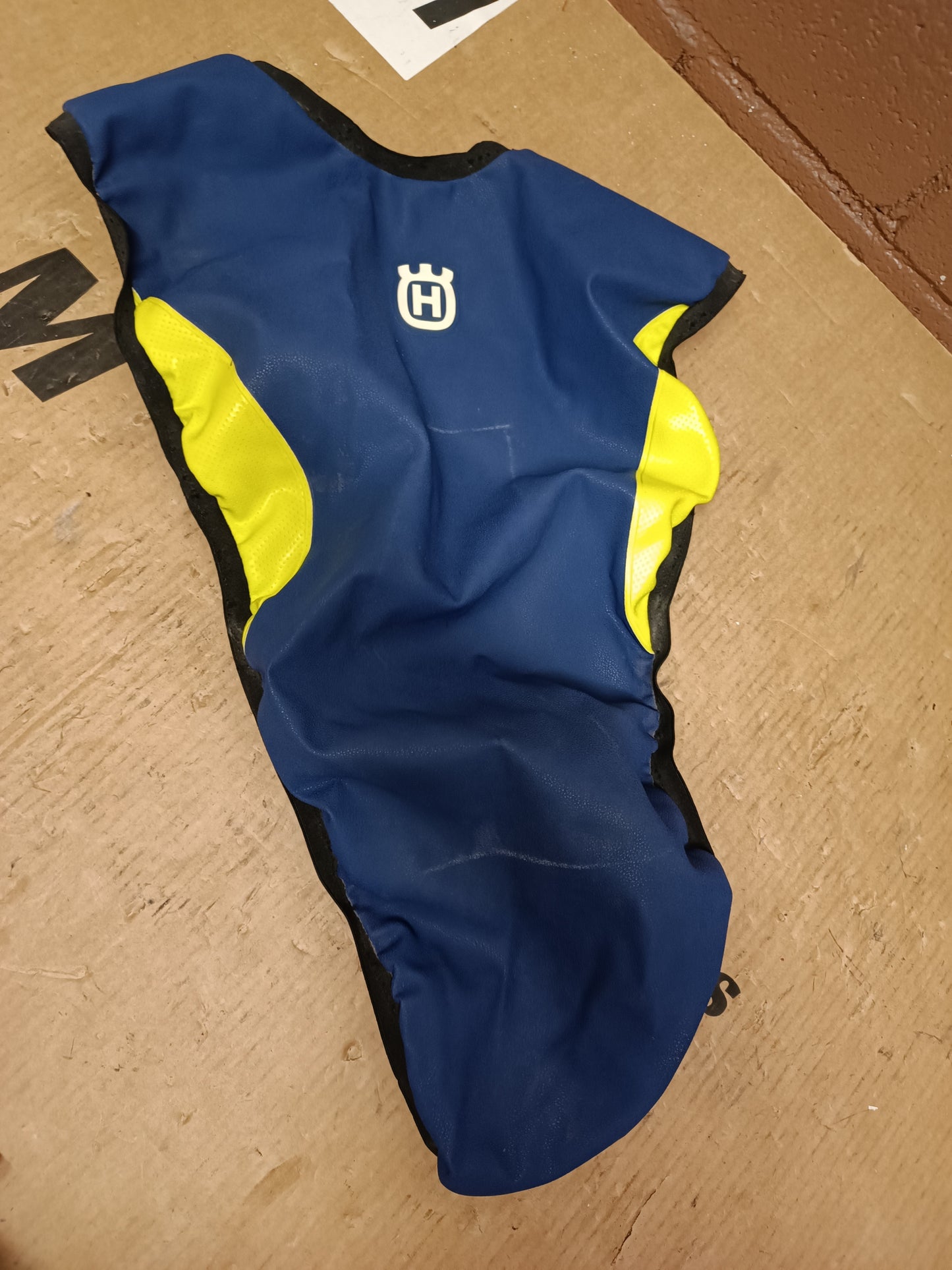 ASIENTO INDIV. HUSQVARNA 701