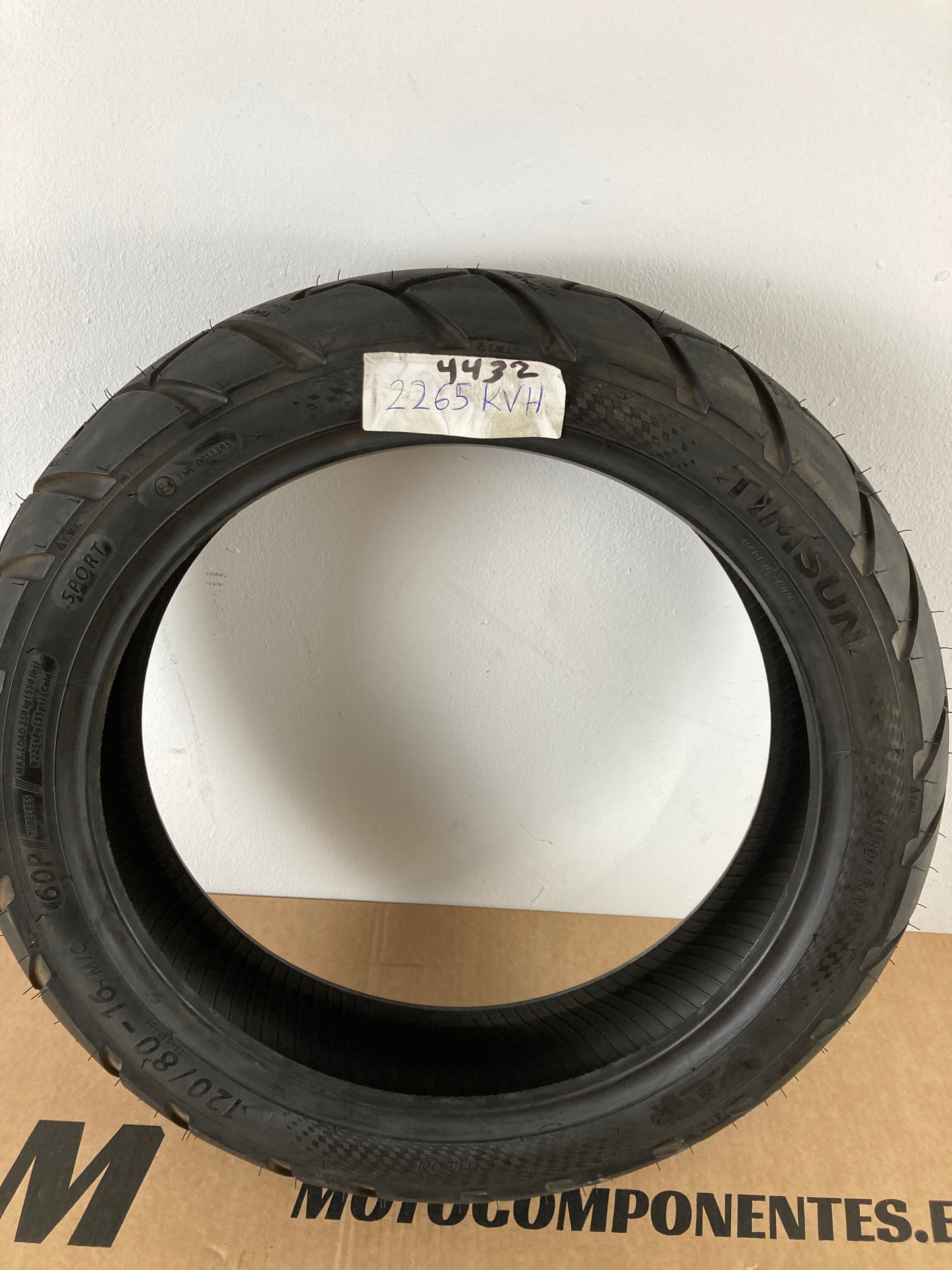LLANTAS/RUEDAS V-STROM 1000