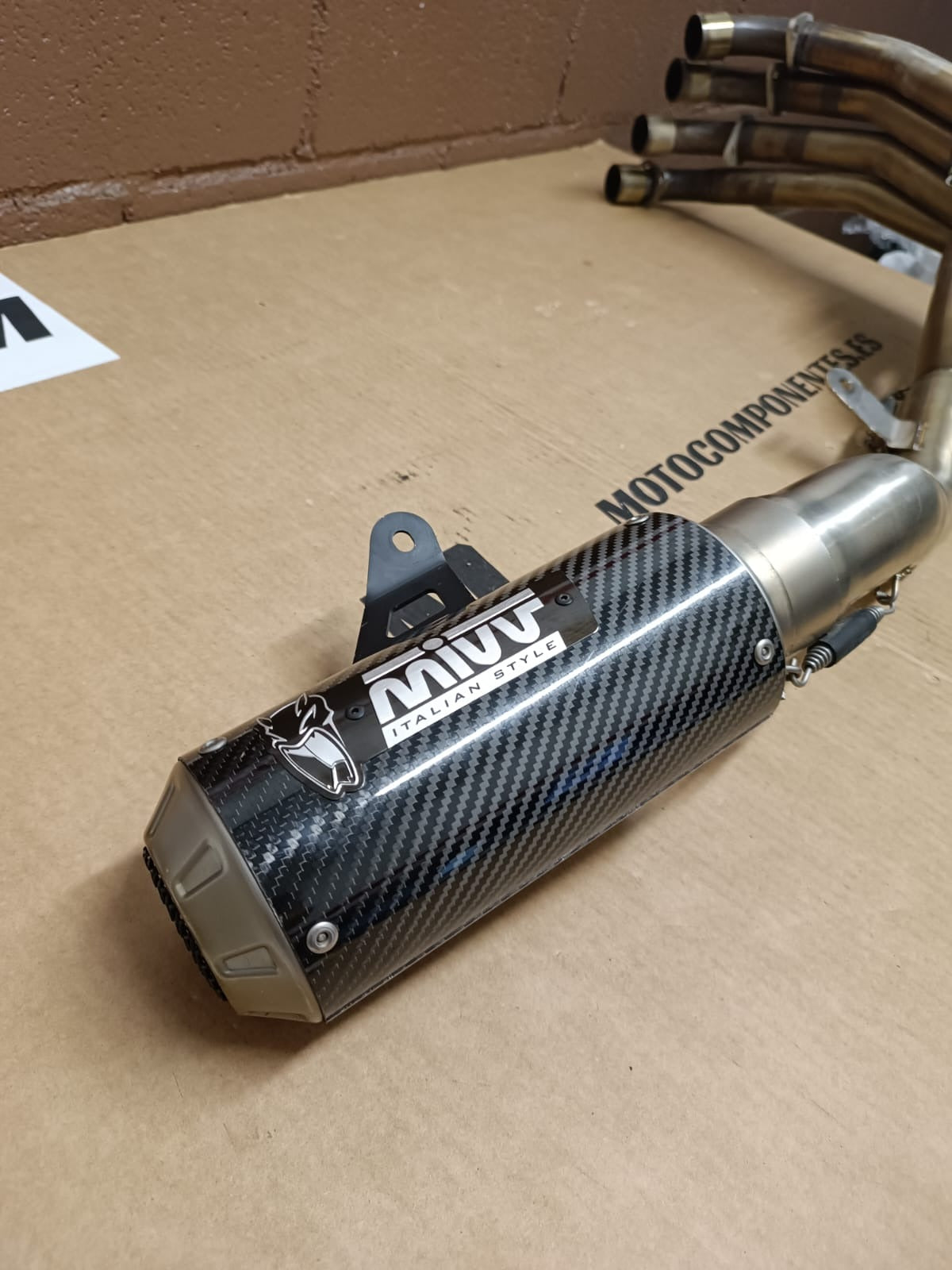 ESCAPE Mivv MK3 HONDA CBR 650R
