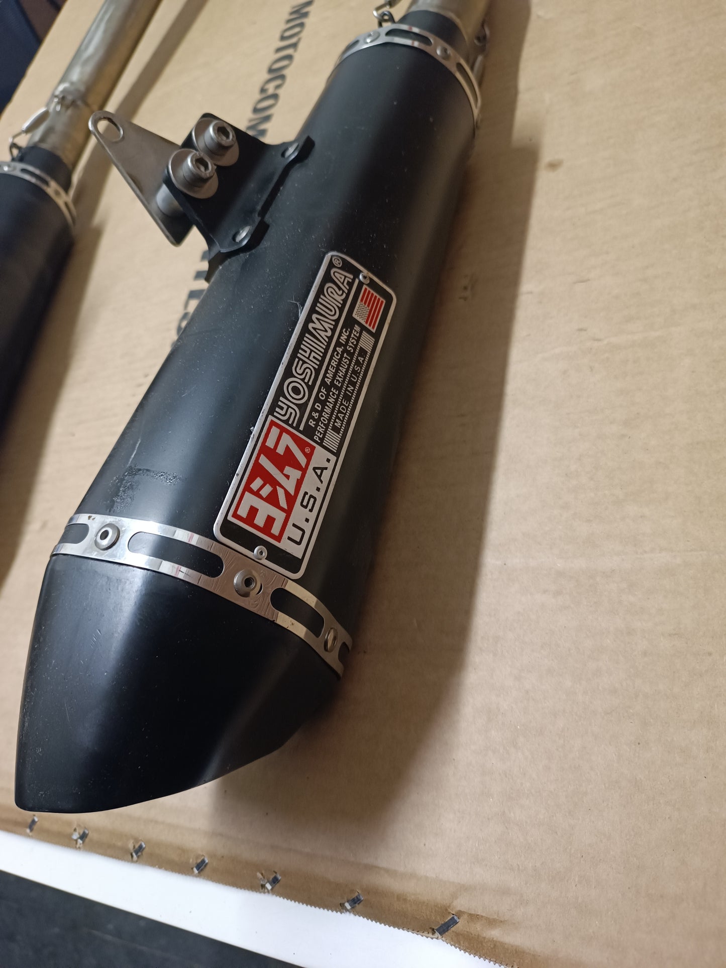 ESCAPE Yoshimura SUZUKI Hayabusa