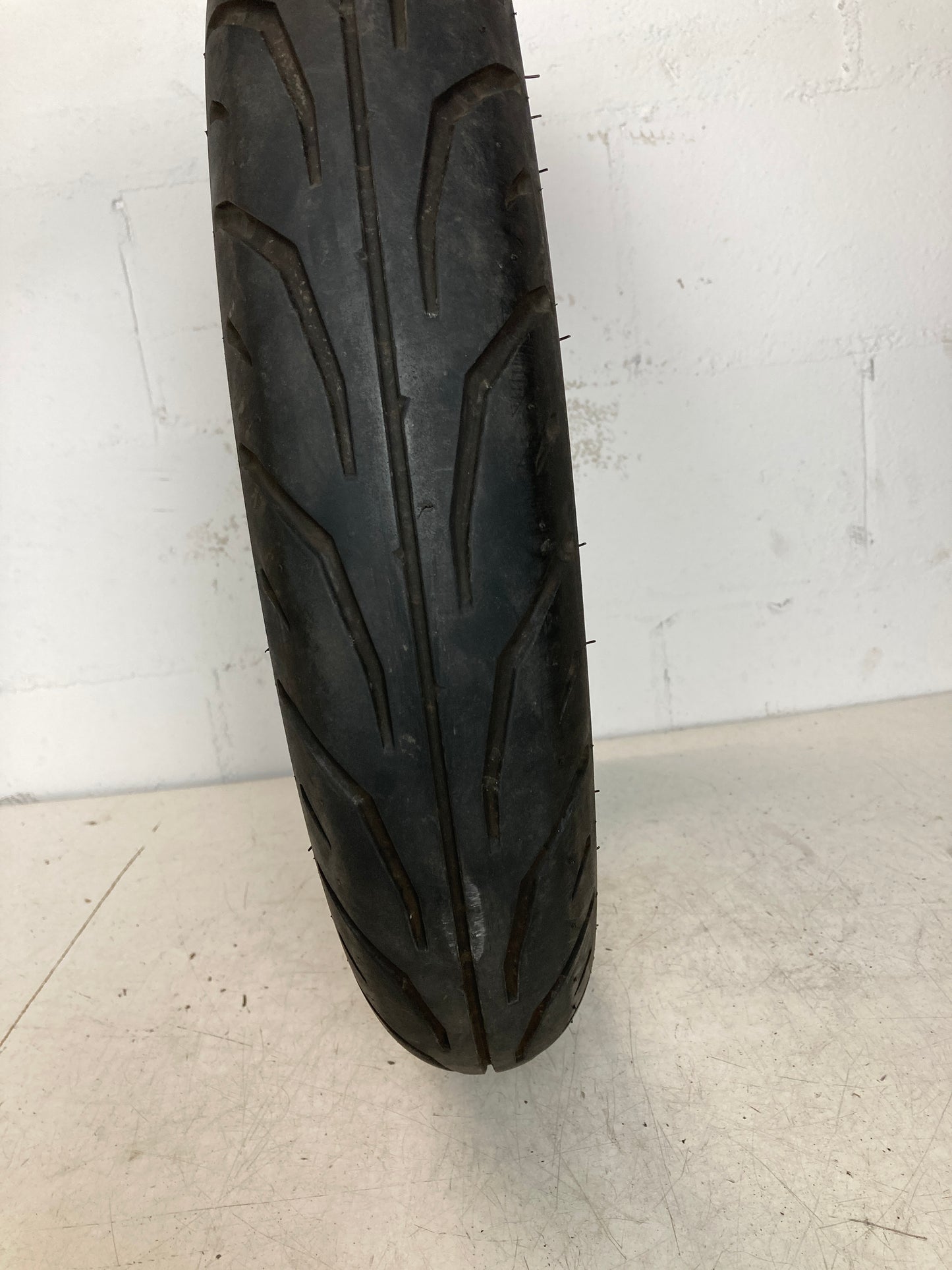 Neumático DUNLOP TT 900 F 100/80/17