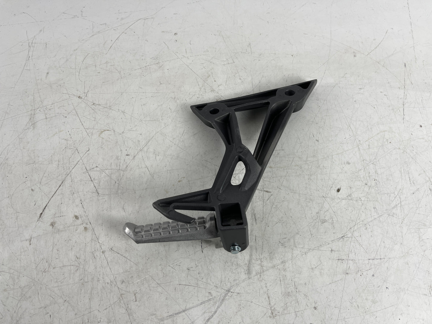 ESTRIBERAS MITT GP 125