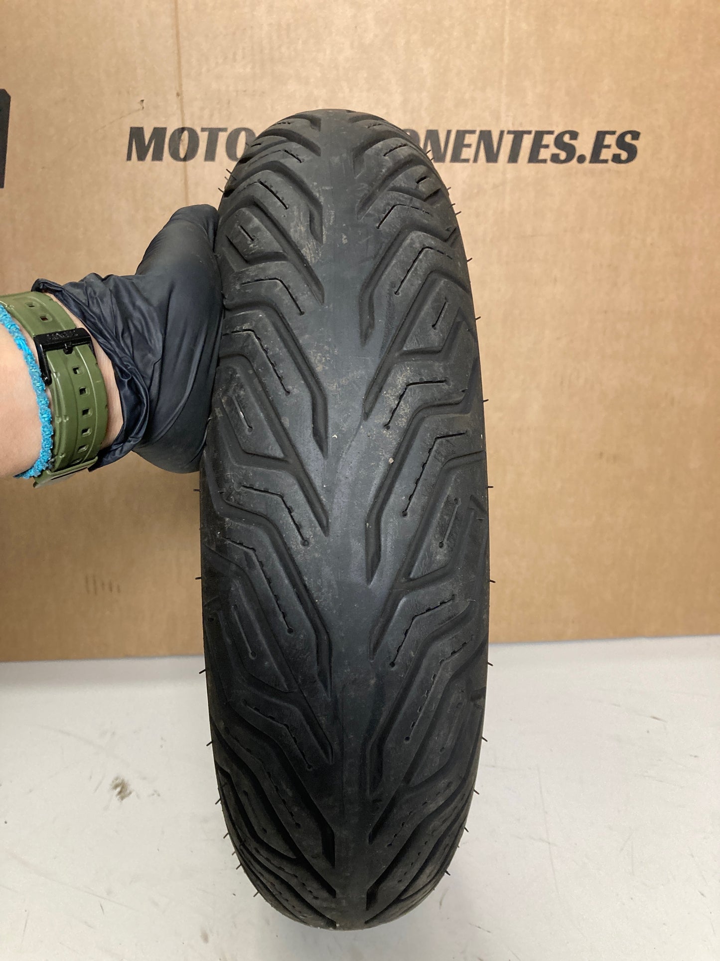 Neumático MICHELIN CITY GRIP 2 130/70/13