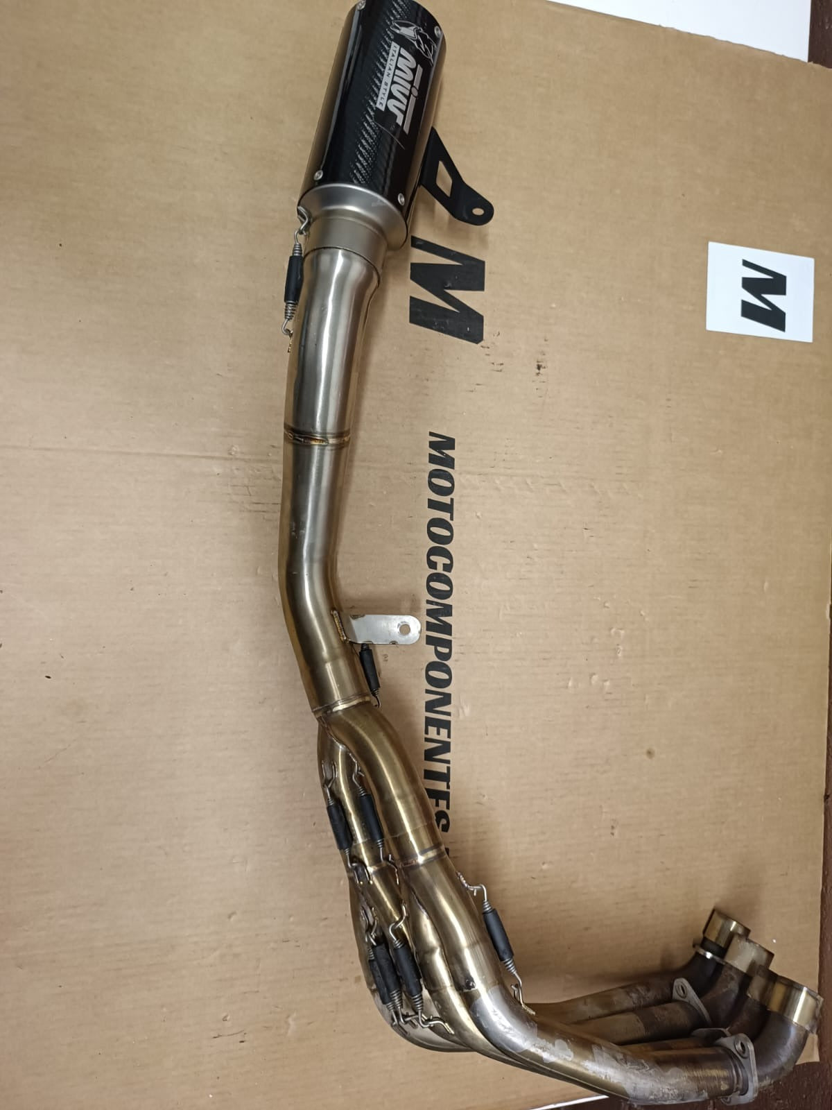 ESCAPE Mivv MK3 HONDA CBR 650R