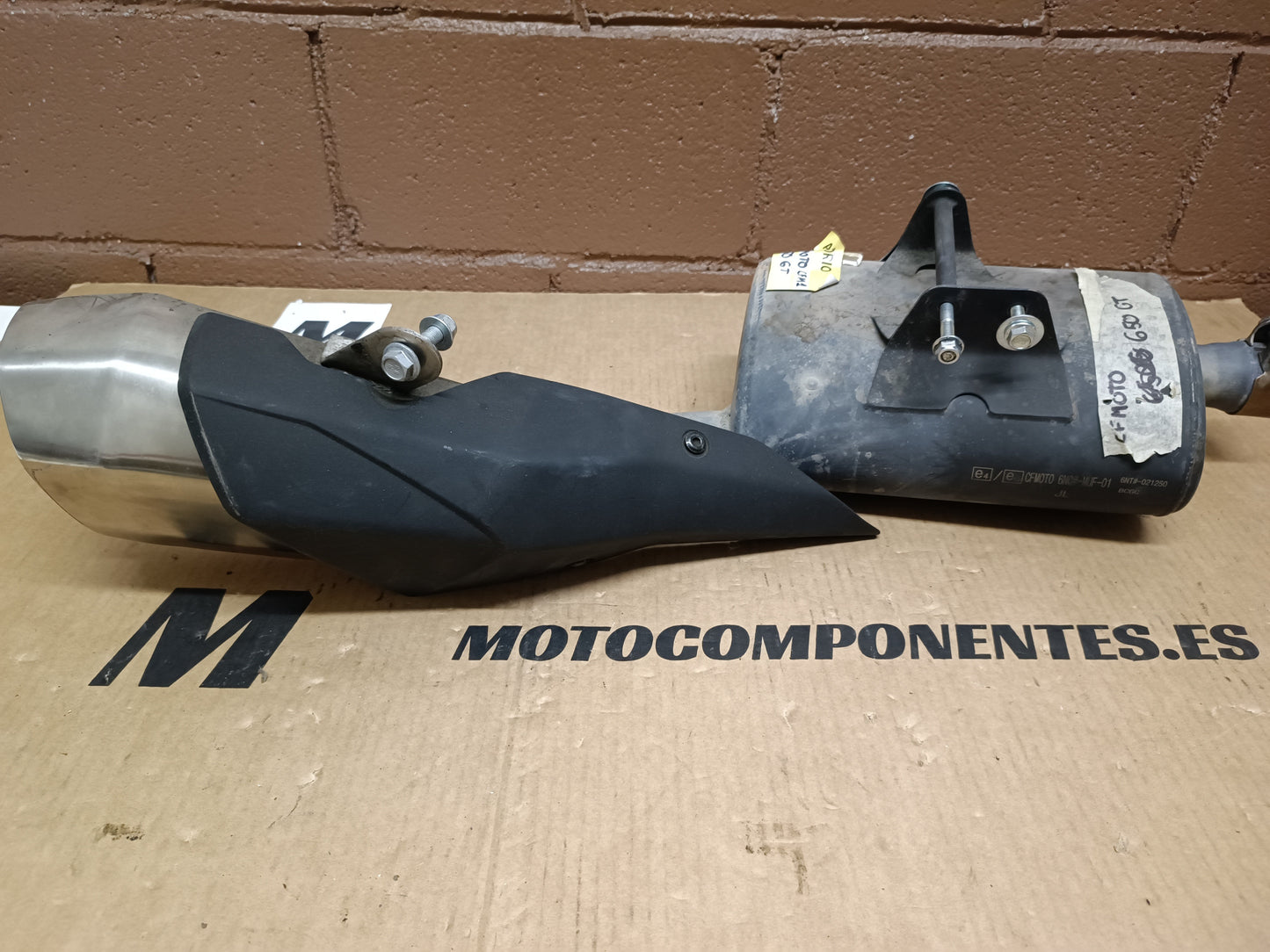 ESCAPE CF MOTO 650gt