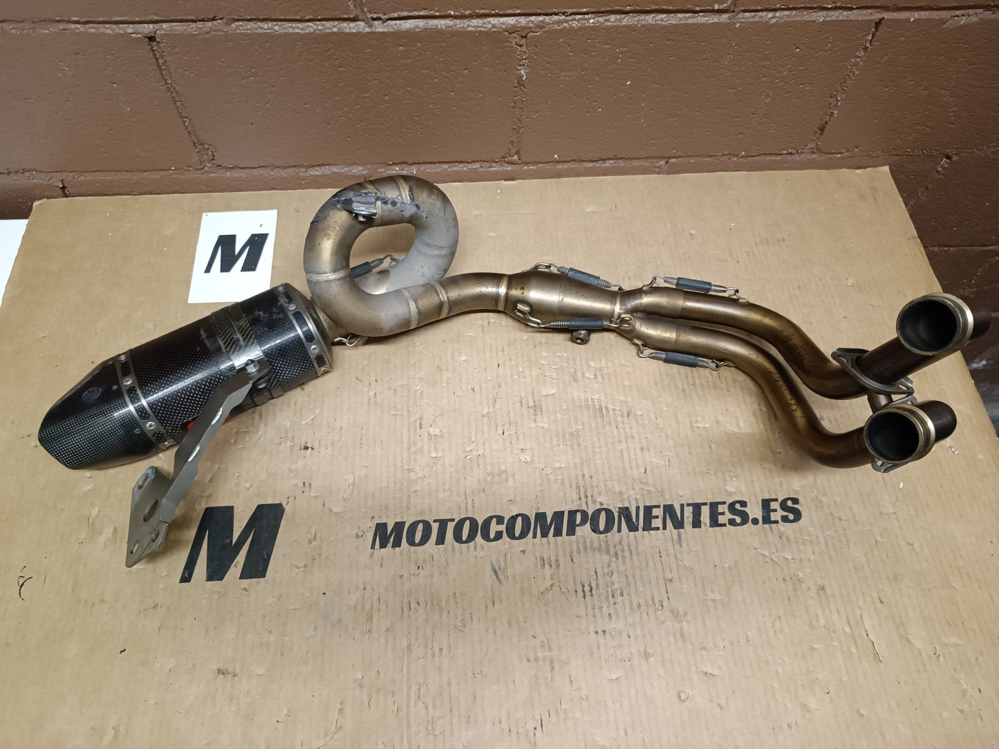 ESCAPE AKRAPOVIC YAMAHA MT 07