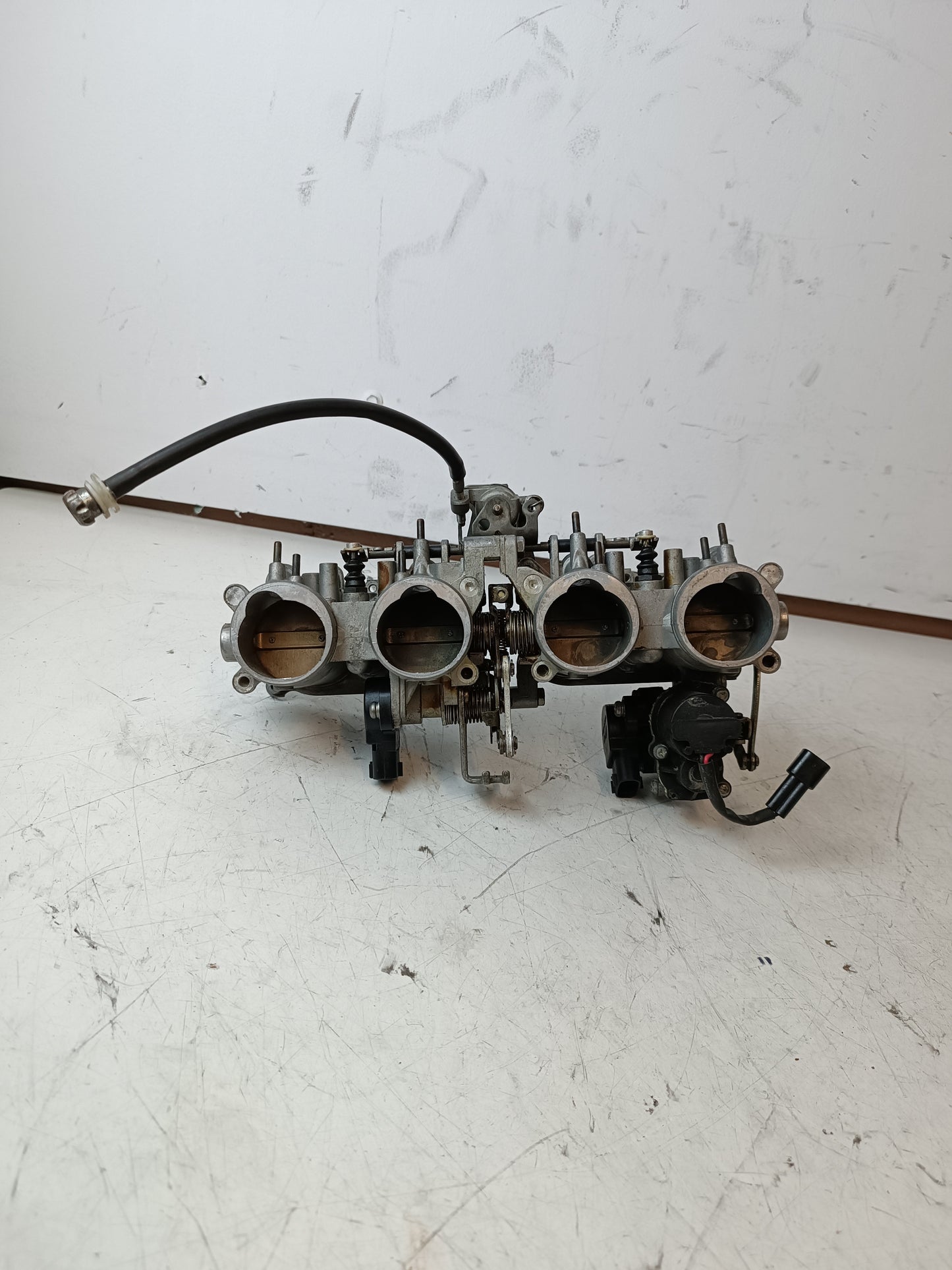 RECAMBIO MIKUNI YAMAHA YZF-R1