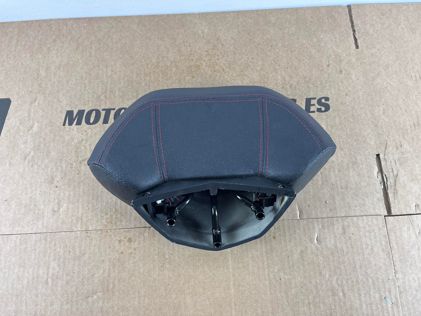 RESPALDO SYM MAXSYM 600 ABS