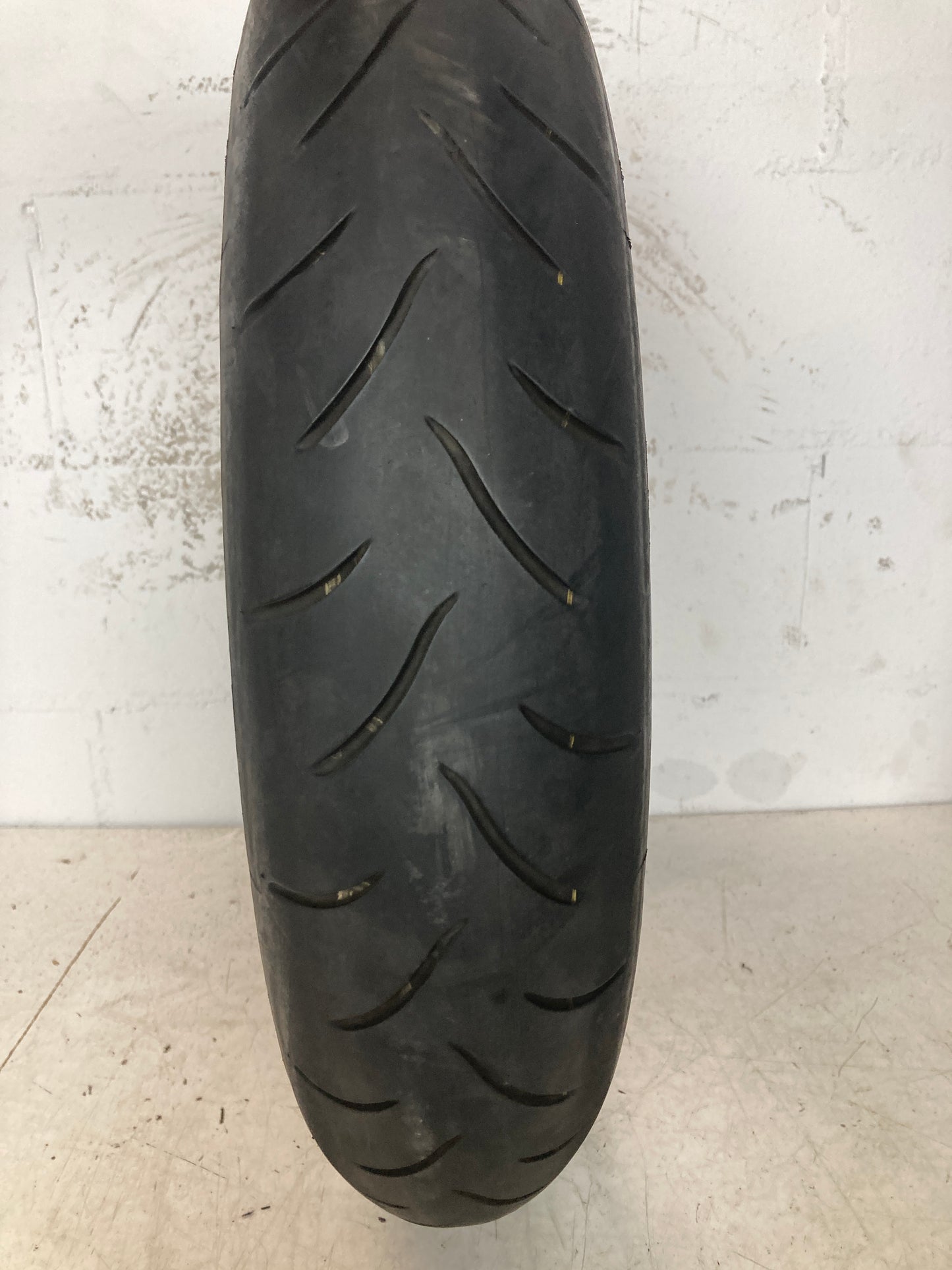 Neumático BRIDGESTONE BATTLAX BT 016 PRO 120/70/17