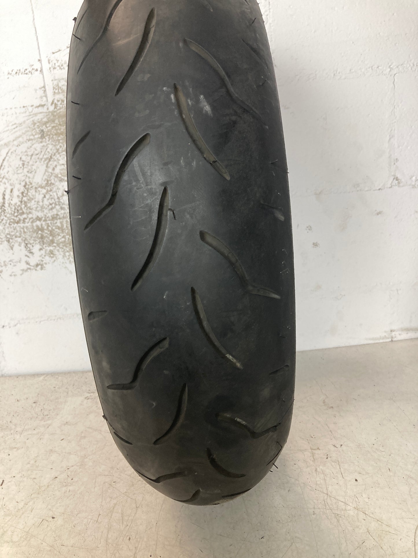 Neumático BRIDGESTONE BATTLAX BT016 150/60/17