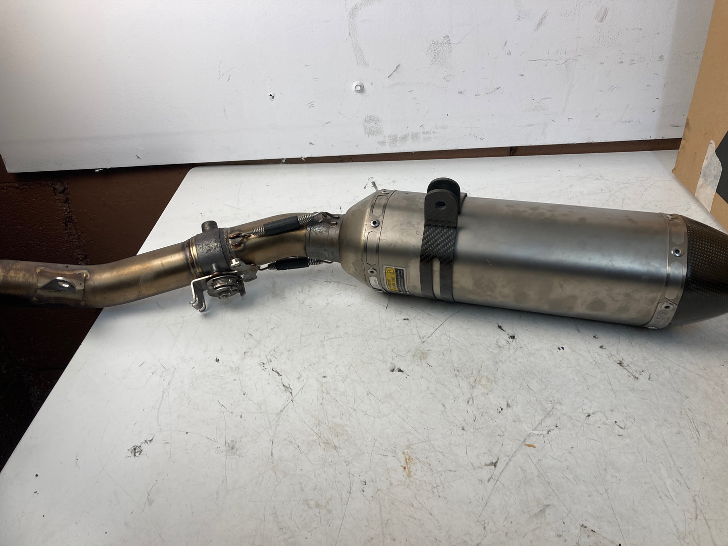 ESCAPE AKRAPOVIC Z750