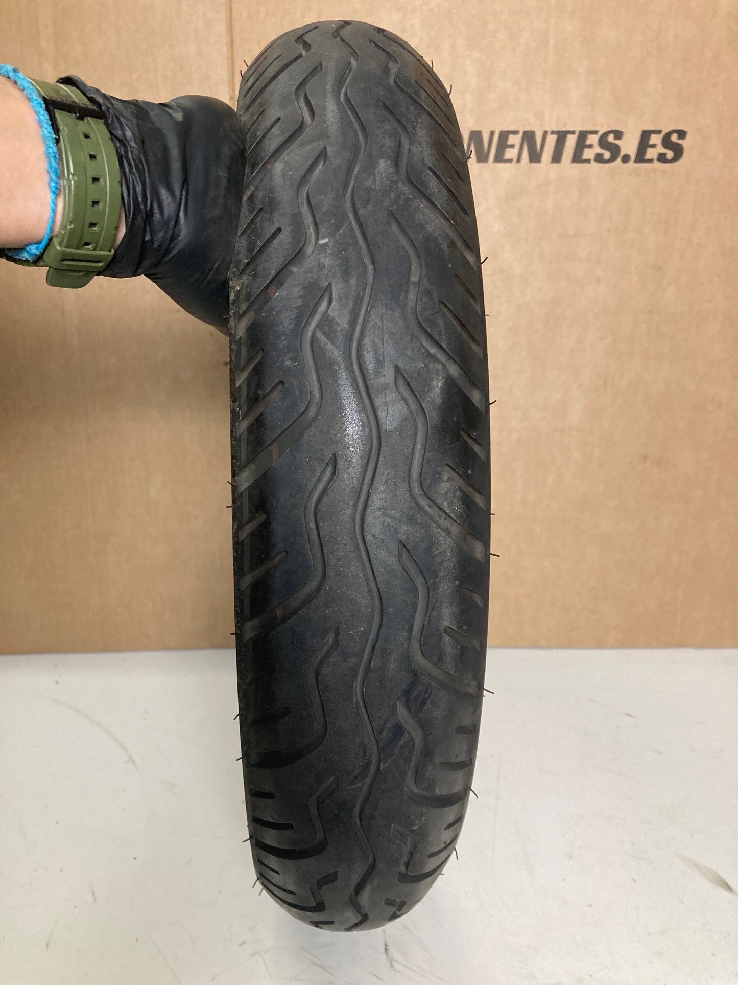 Neumático DURO DM1157f 100/80/16