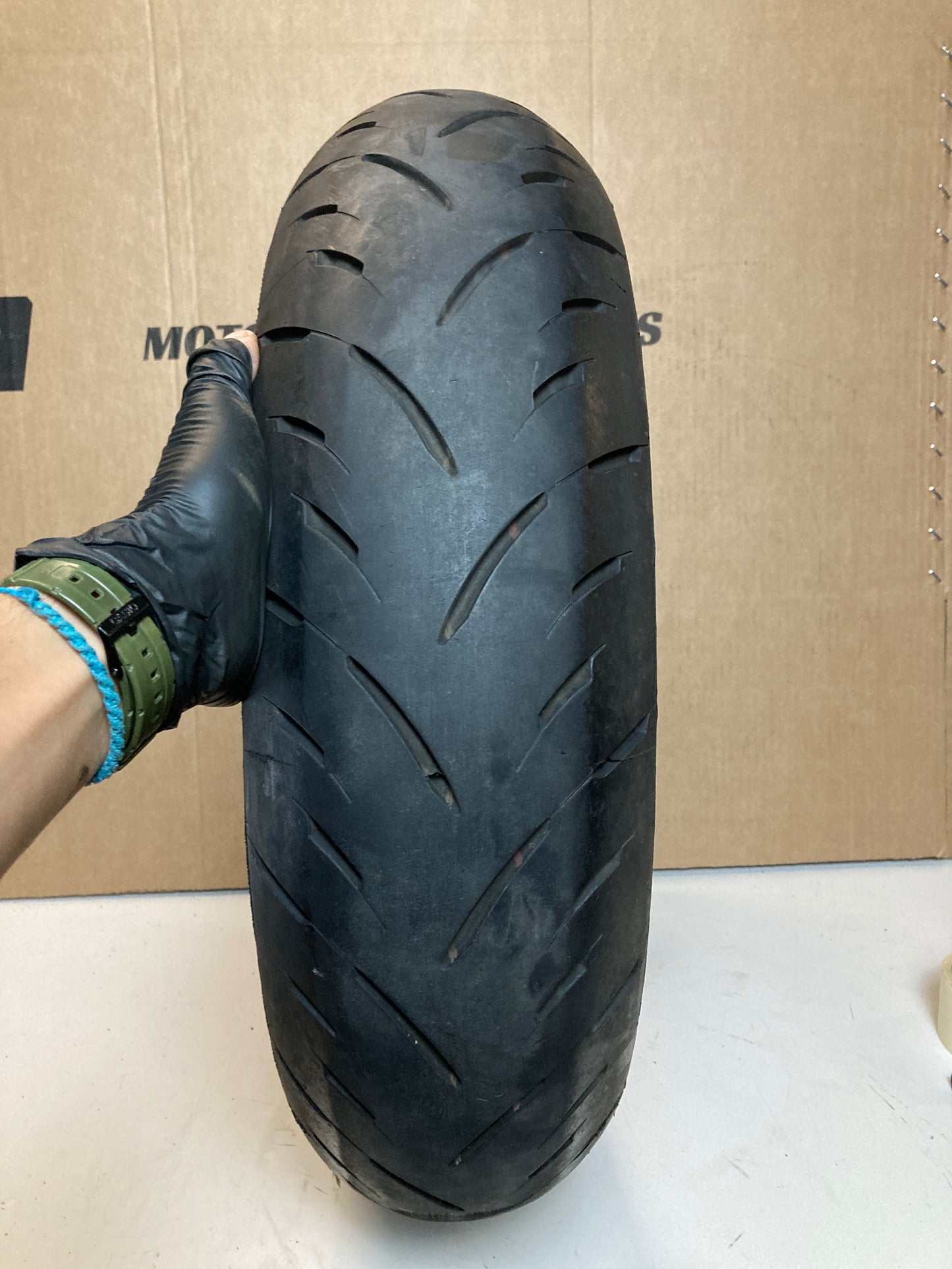 Neumático DUNLOP SPORTMAX GPR-300 150/60/17