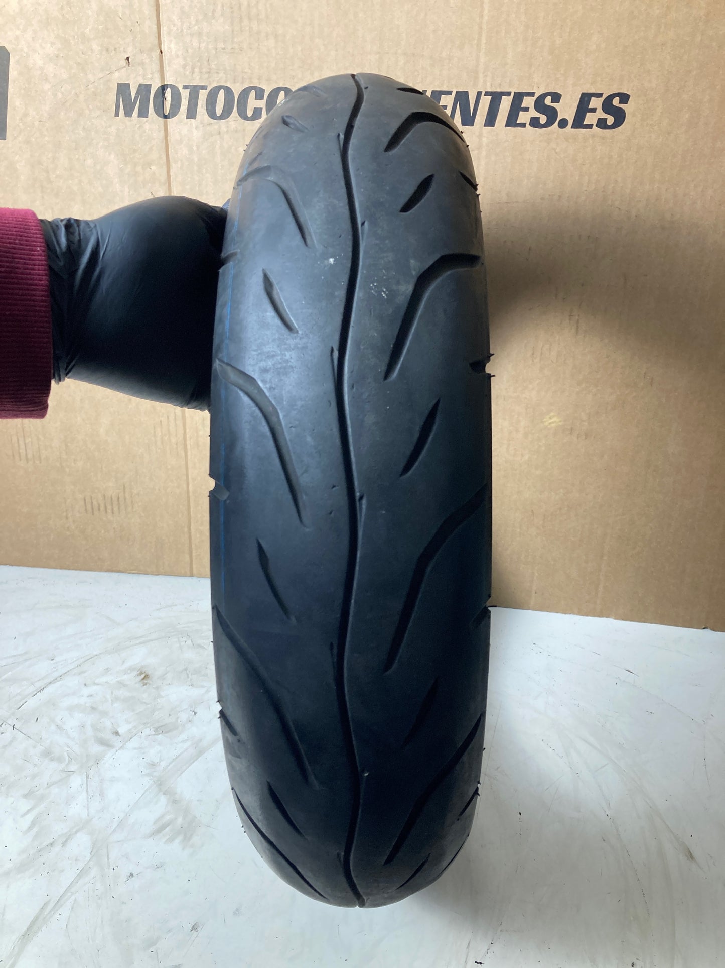 Neumático KENDA NYLON 120/70/15