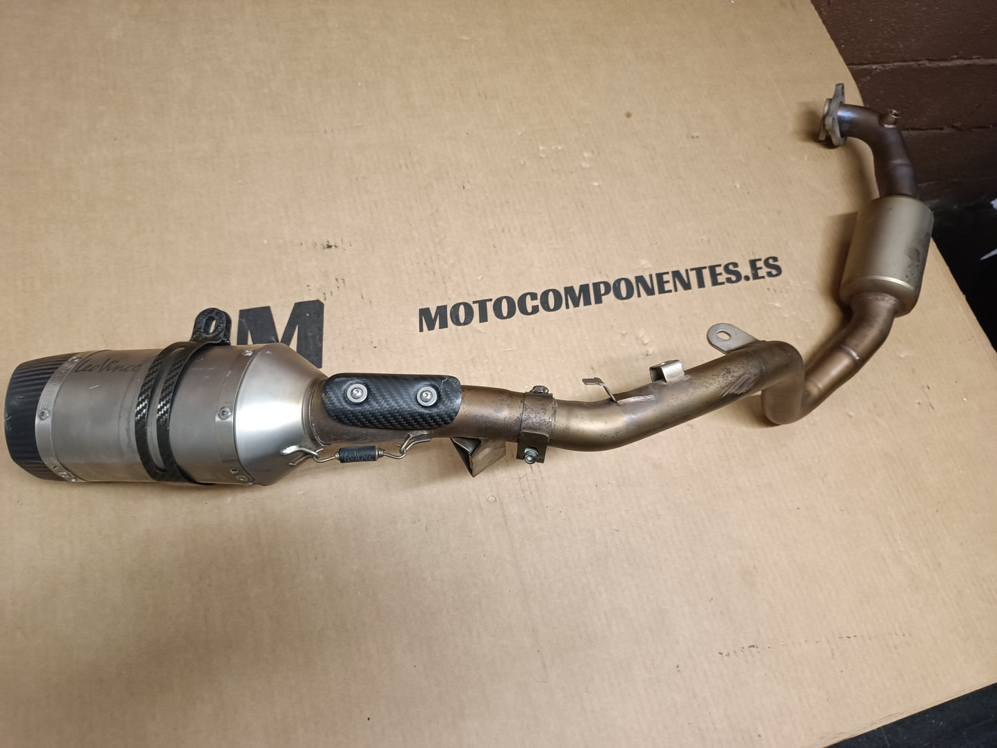 ESCAPE Leo Vince YAMAHA MT 125/YZFR 125
