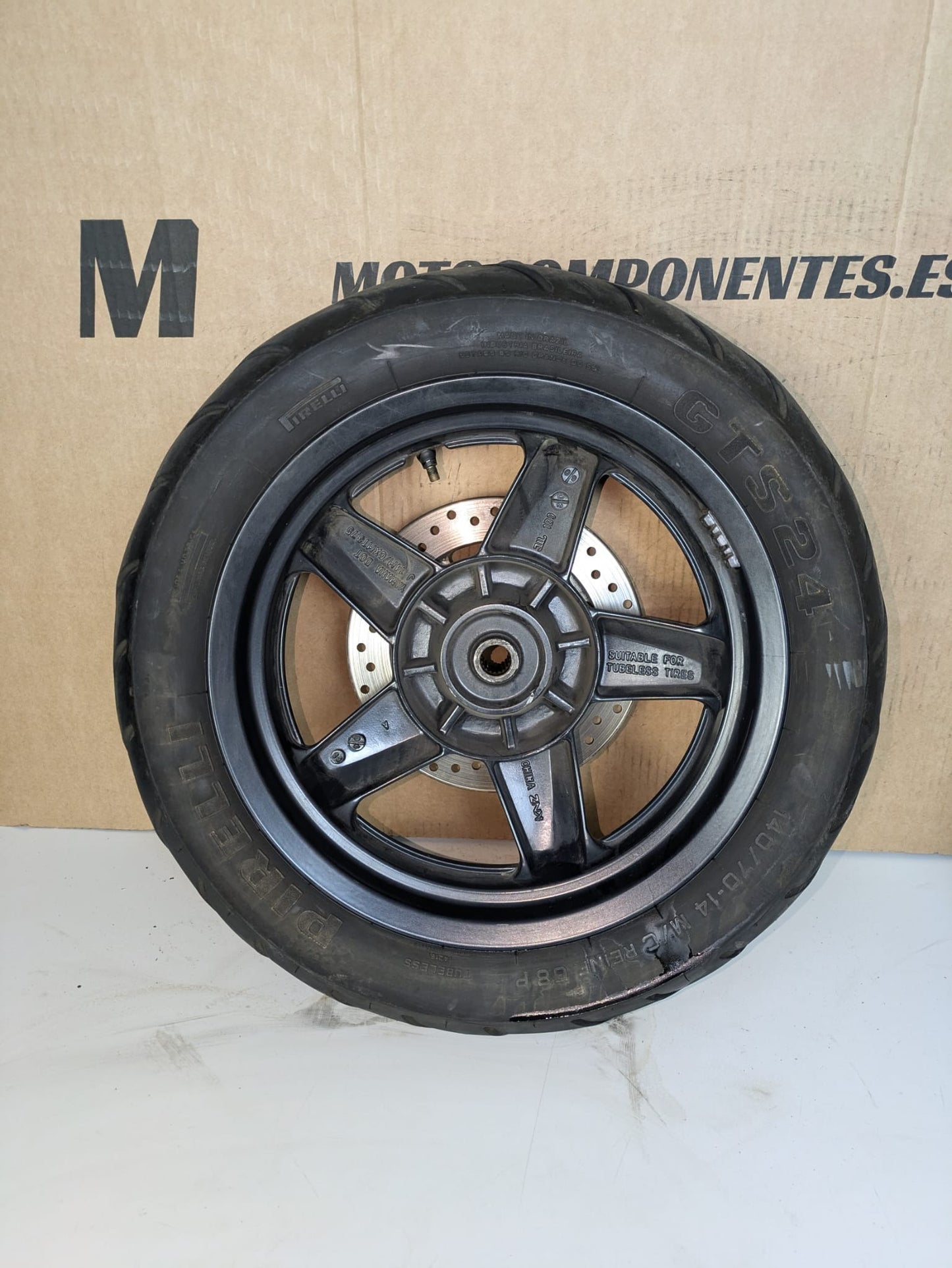 LLANTA YAMAHA XMAX 250