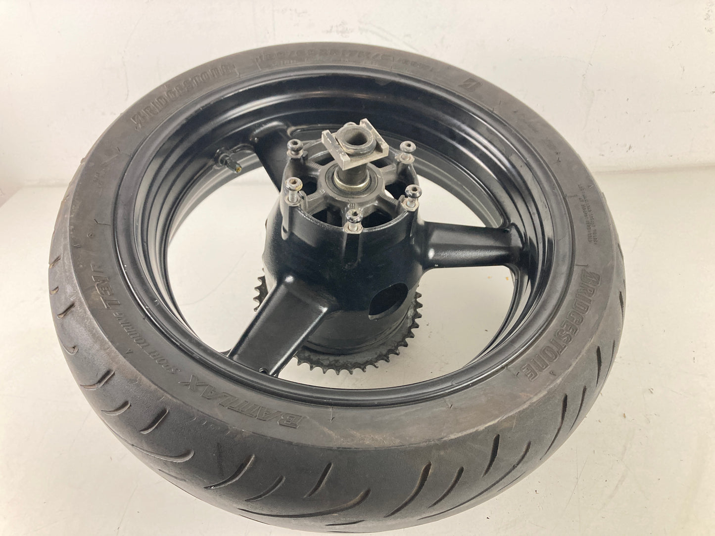 LLANTA YAMAHA TDM 900 ABS