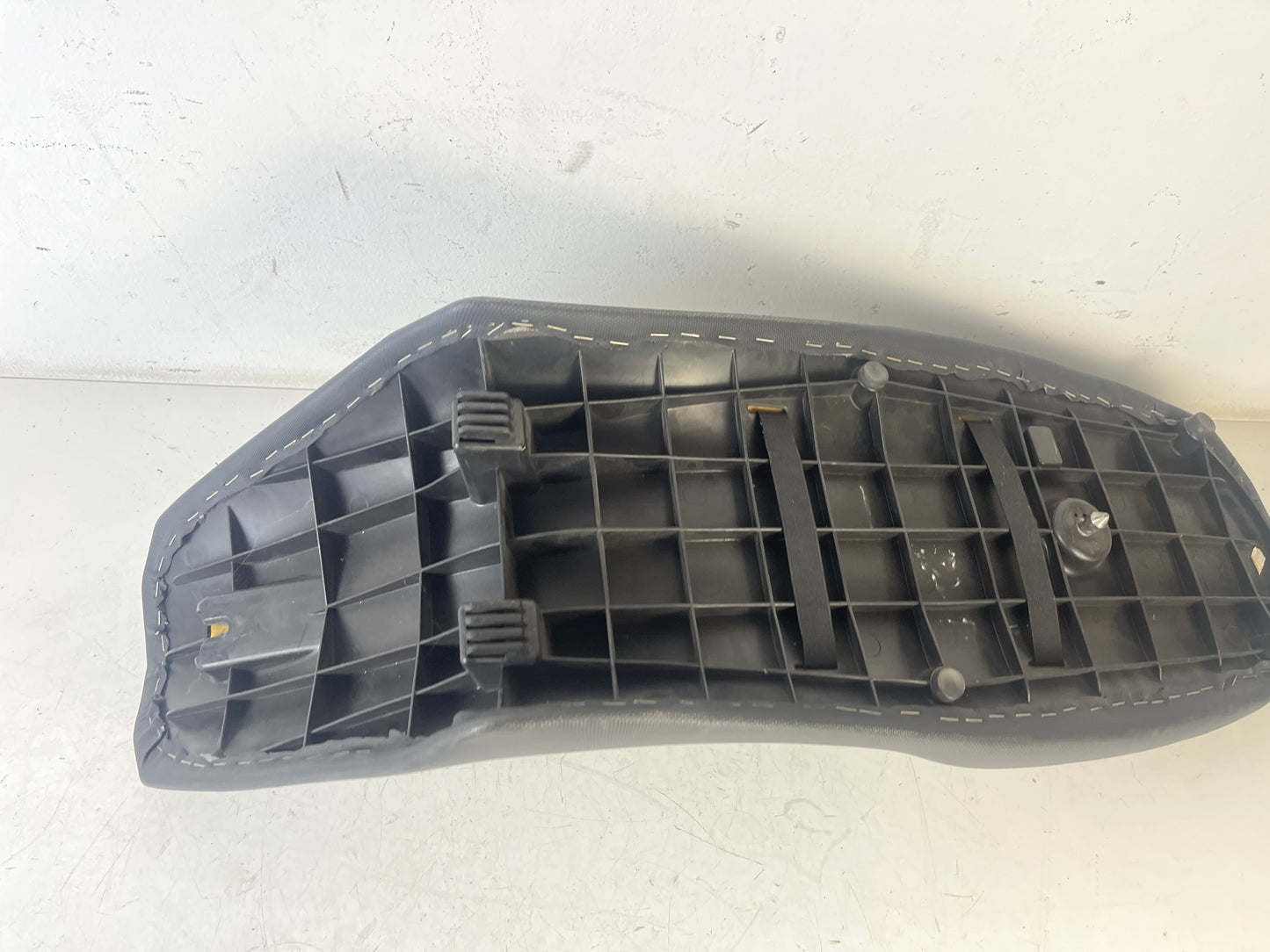 ASIENTO INDIV. HONDA DOMINATOR 650