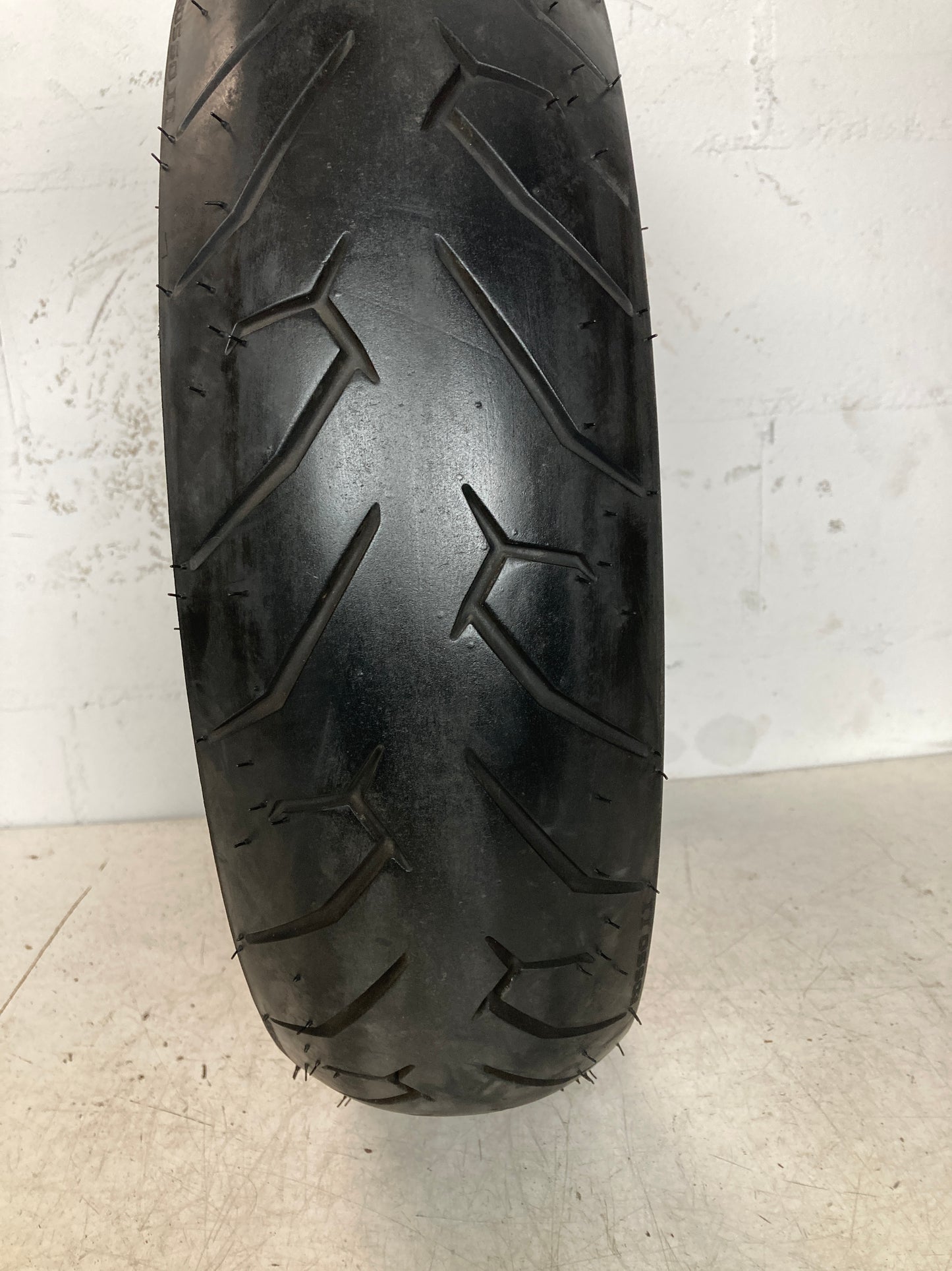 Neumático PIRELLI DIABLO ROSSO 2 130/70/17