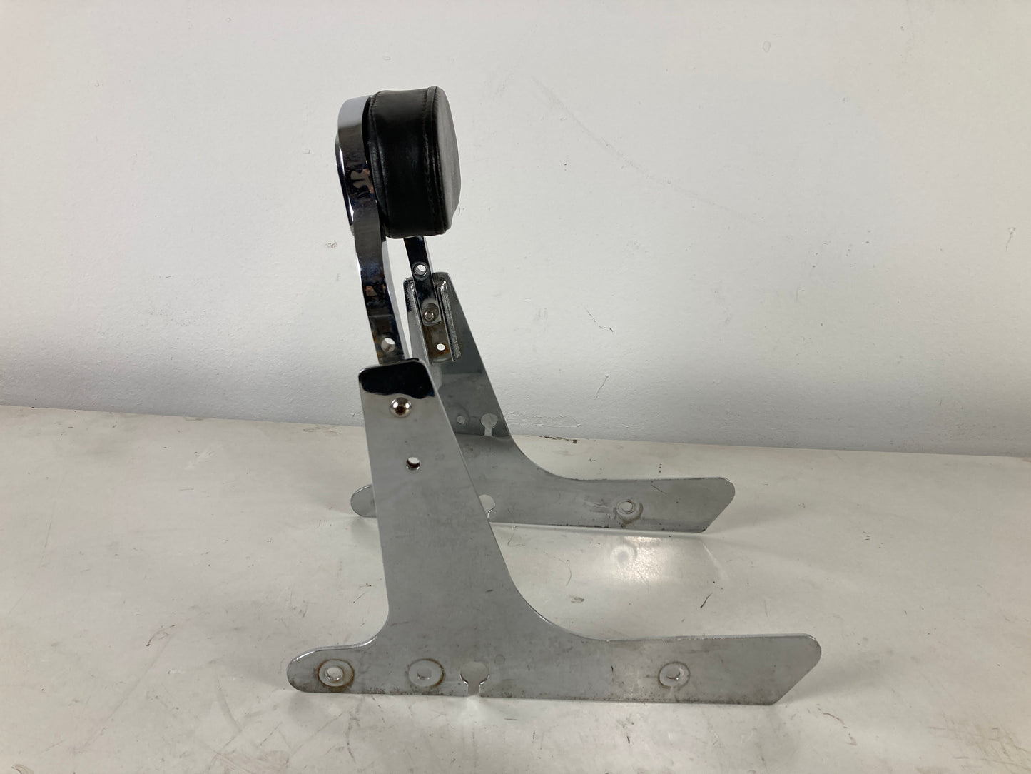 RESPALDO SPORTSTER 883 R