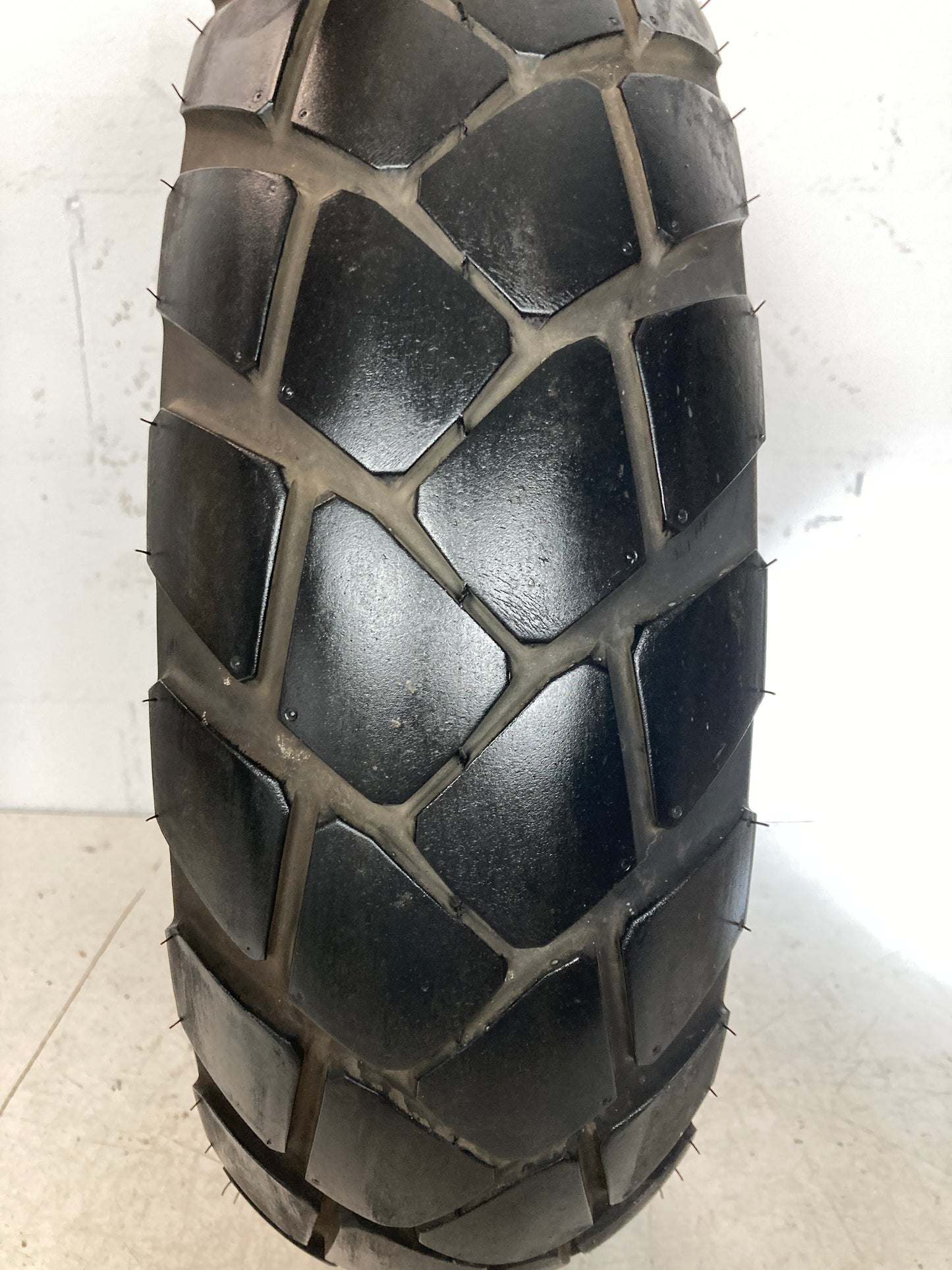 Neumático METZELER TOURANCE 150/70/17