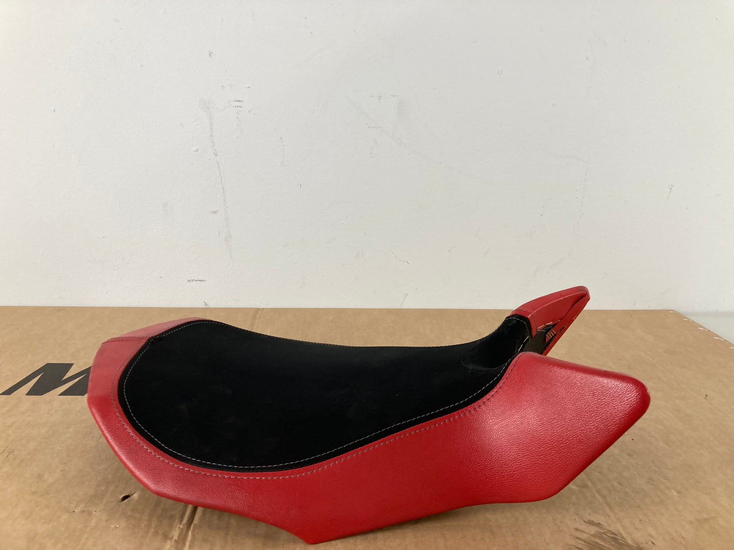 ASIENTO INDIV. MV AGUSTA BRUTALE 1090 RR