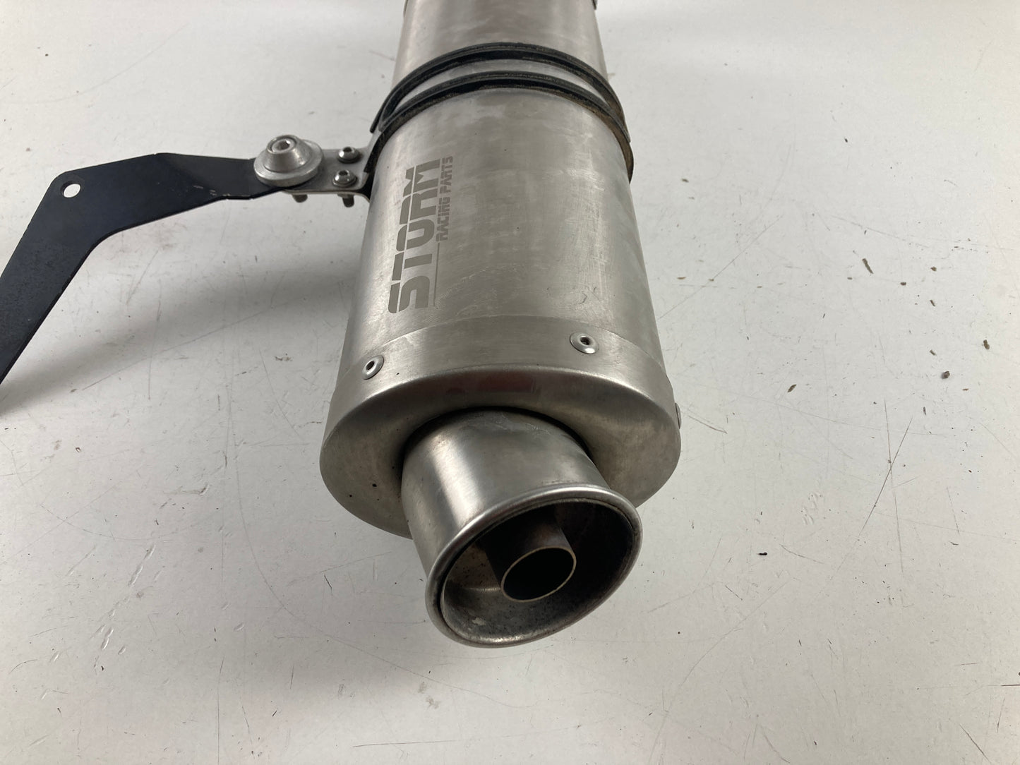 ESCAPE STORM TRK 502 X