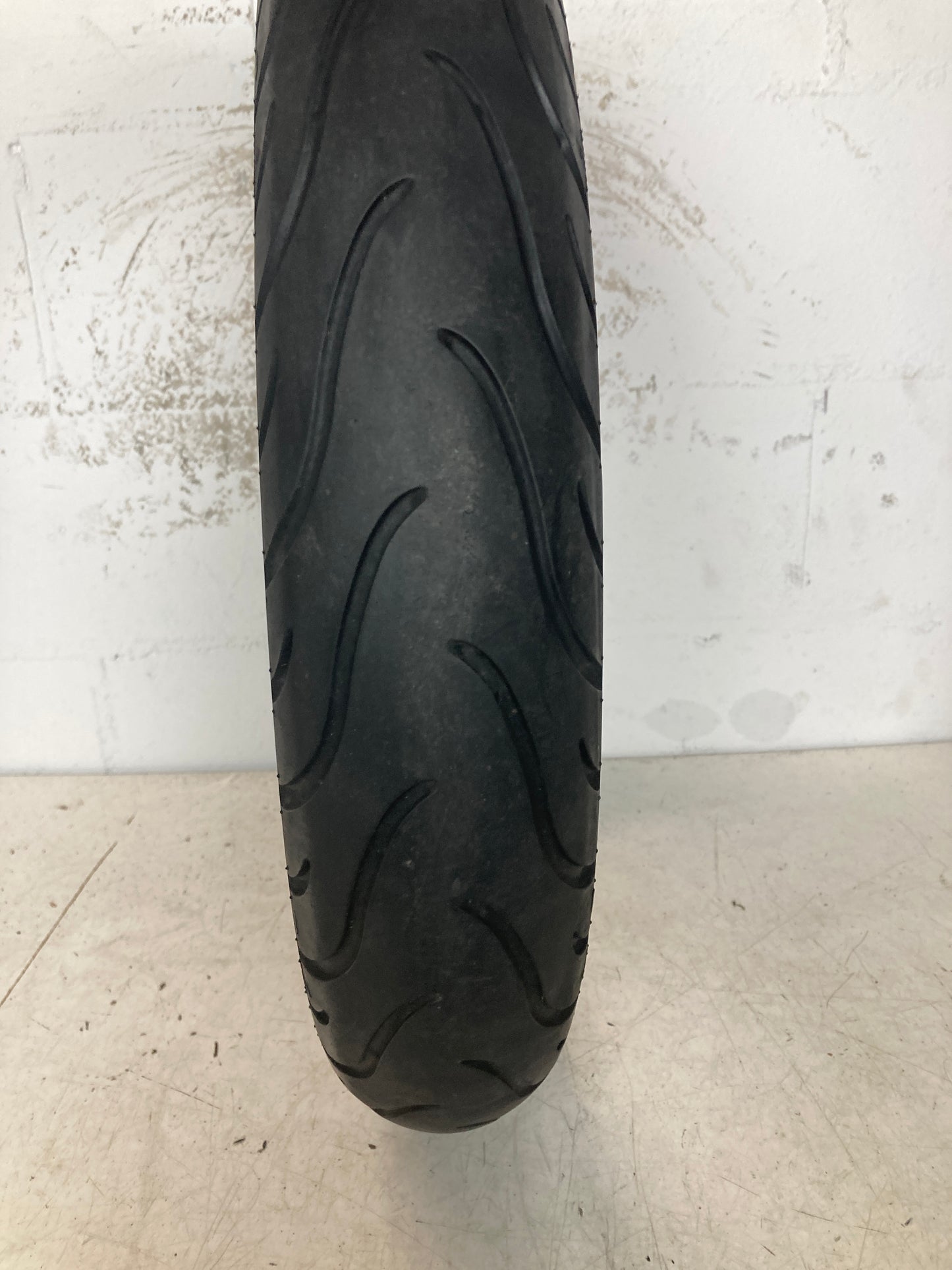 Neumático MICHELIN PILOT STREET 100/80/17