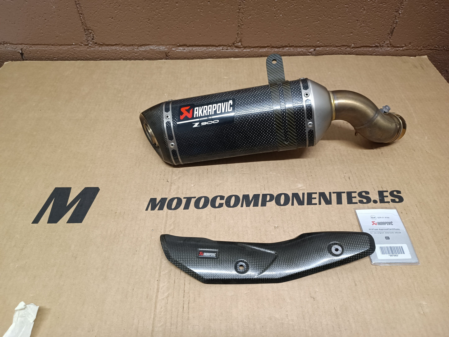 ESCAPE Akrapovic KAWASAKI Z900