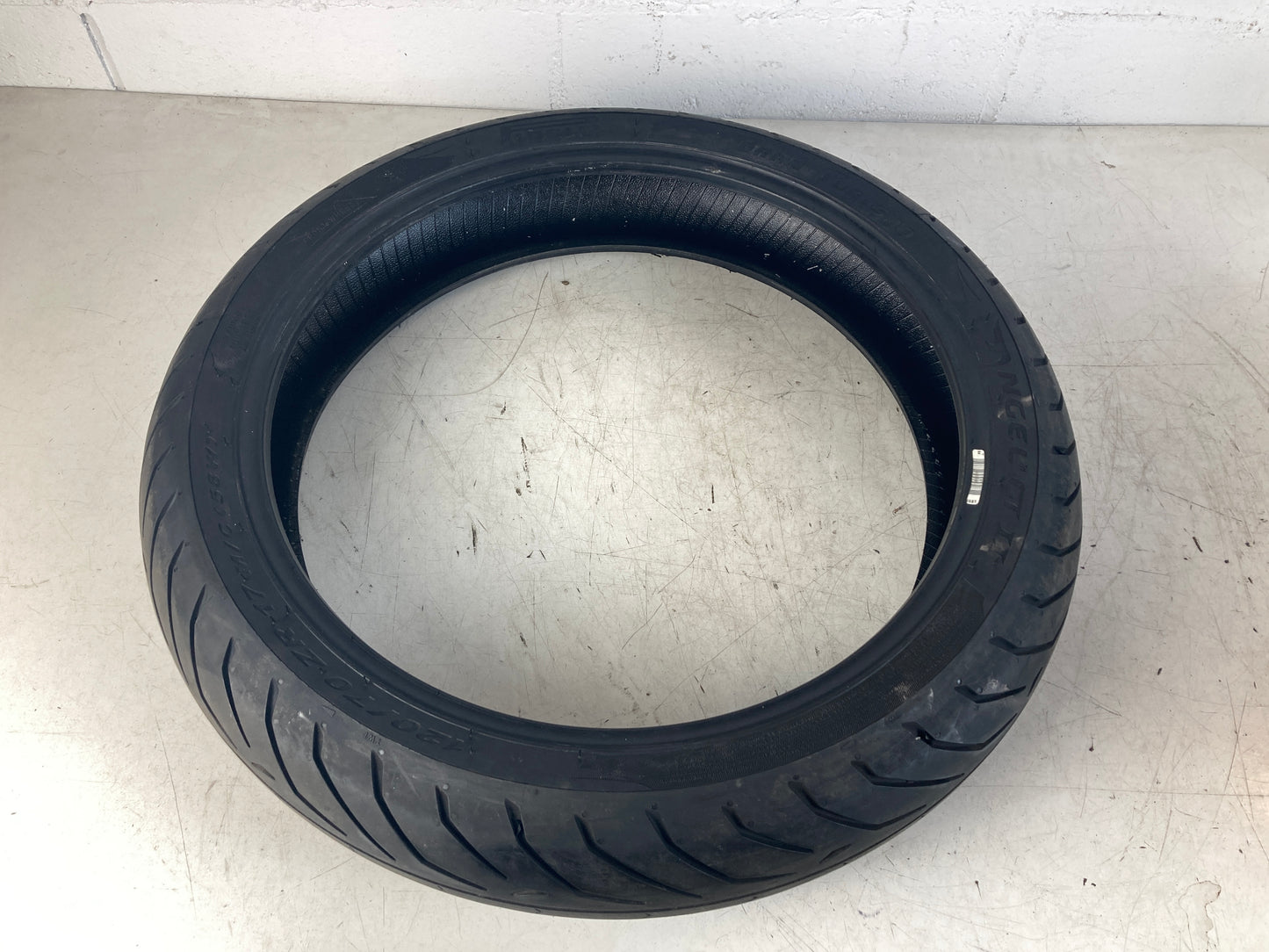 Neumático PIRELLI GRAN TURISMO ANGEL 120/70/17