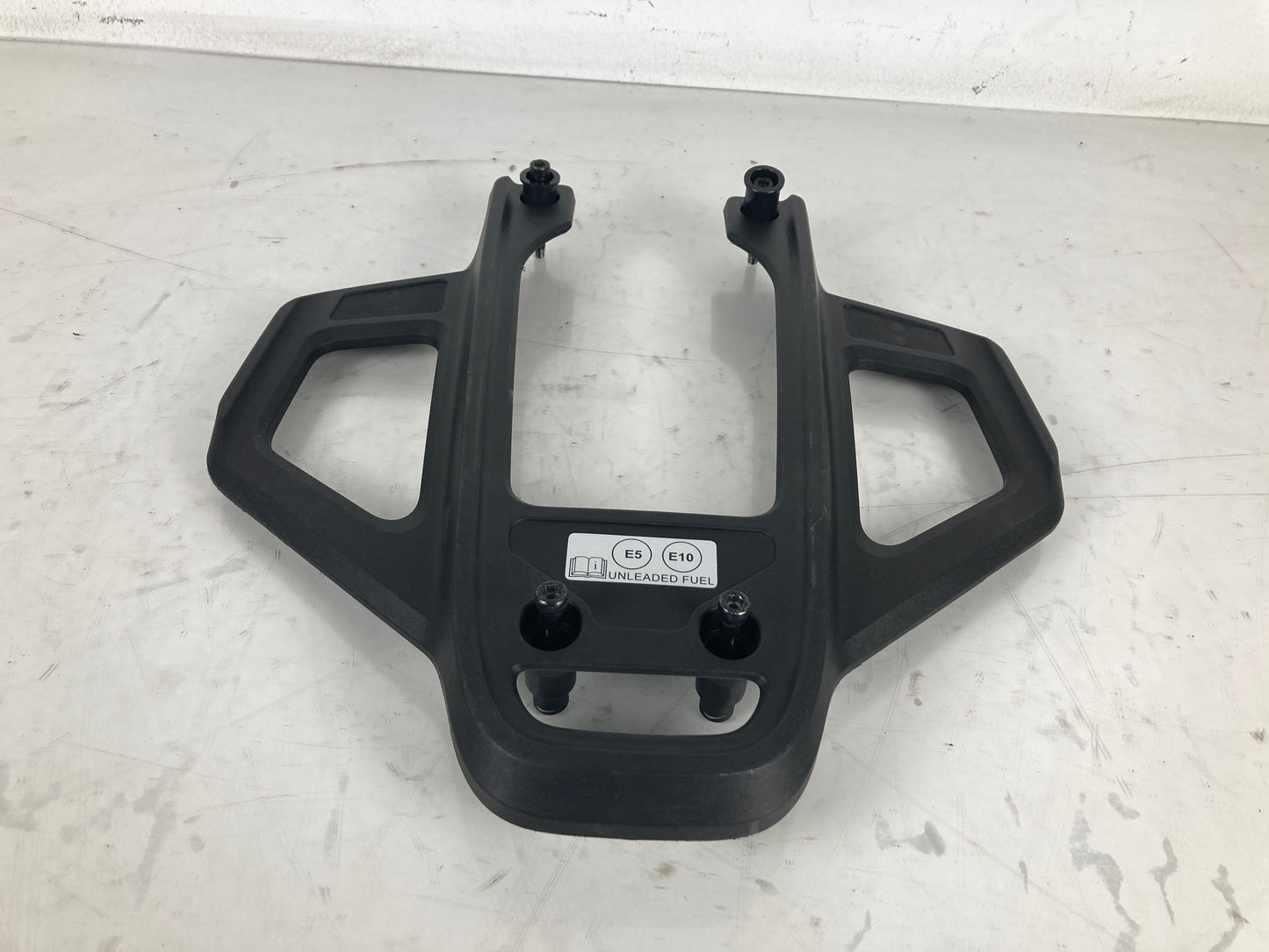 SOPORTE MALETA HUSQVARNA SVARTPOLEN