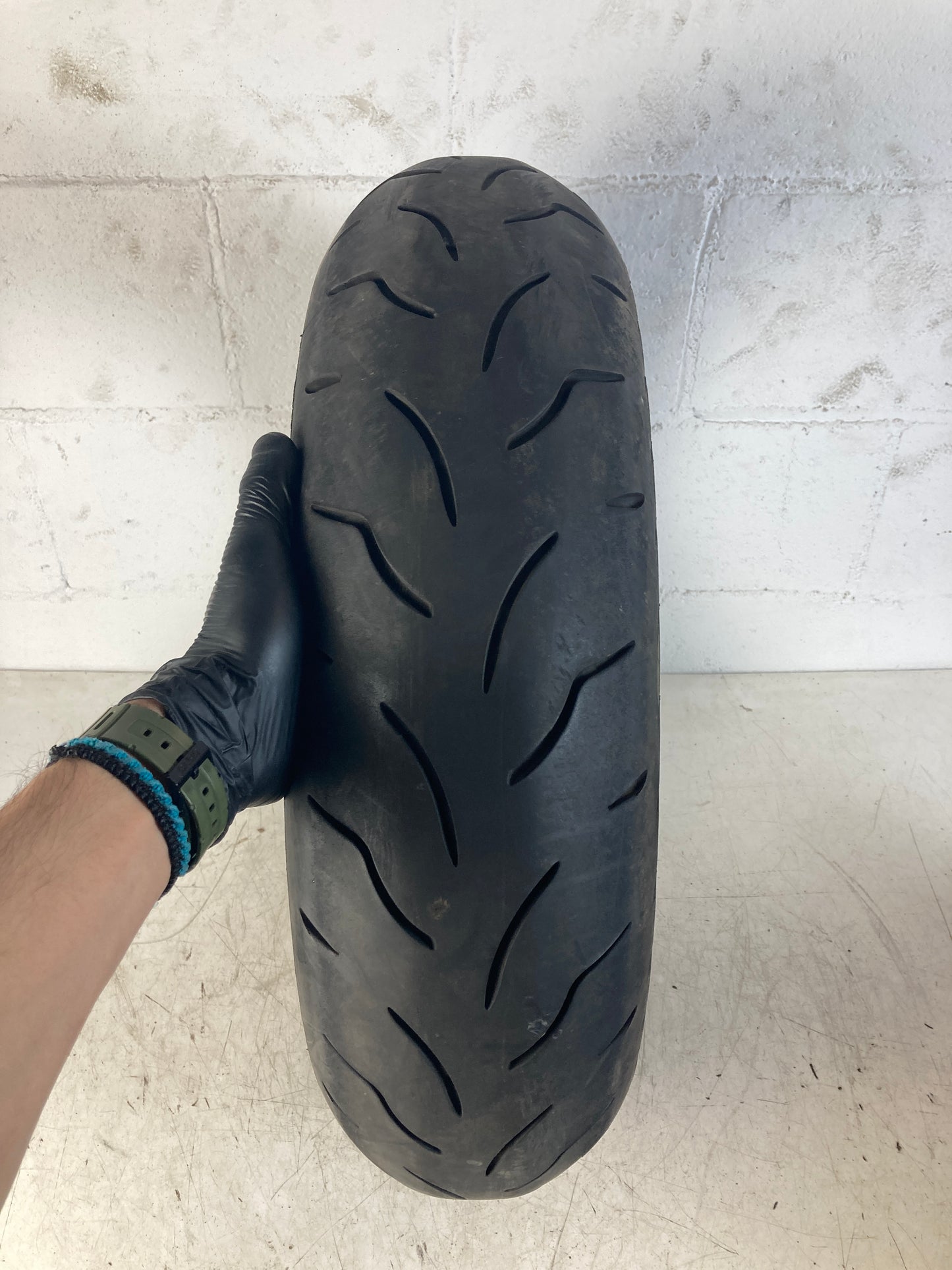 Neumático BRIDGESTONE BATTLAX BT016 R 150/60/17