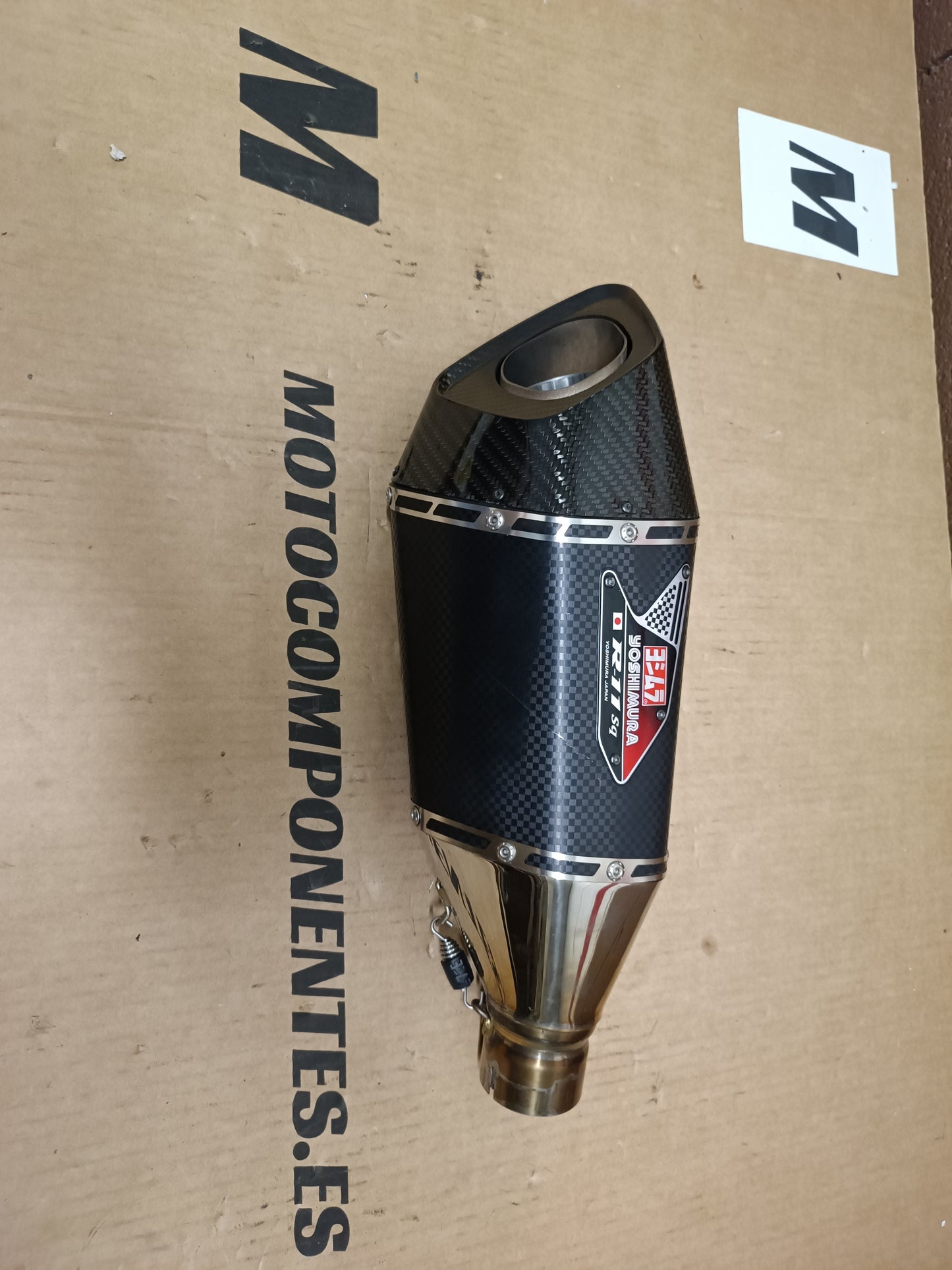 ESCAPE Yoshimura R 11 SQ SUZUKI Gsxr 1000