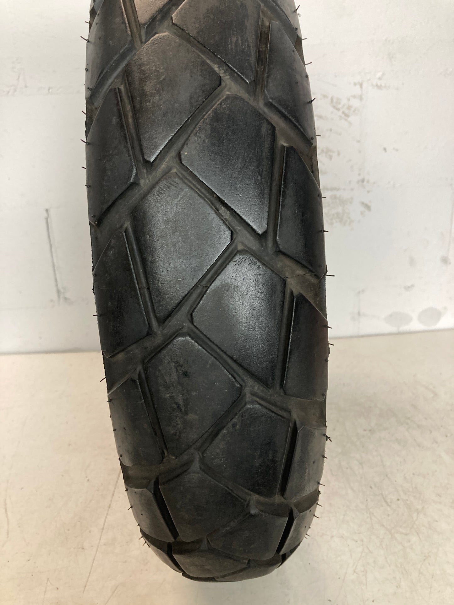 Neumático METZELER STEEL RADIAL 130/80/17