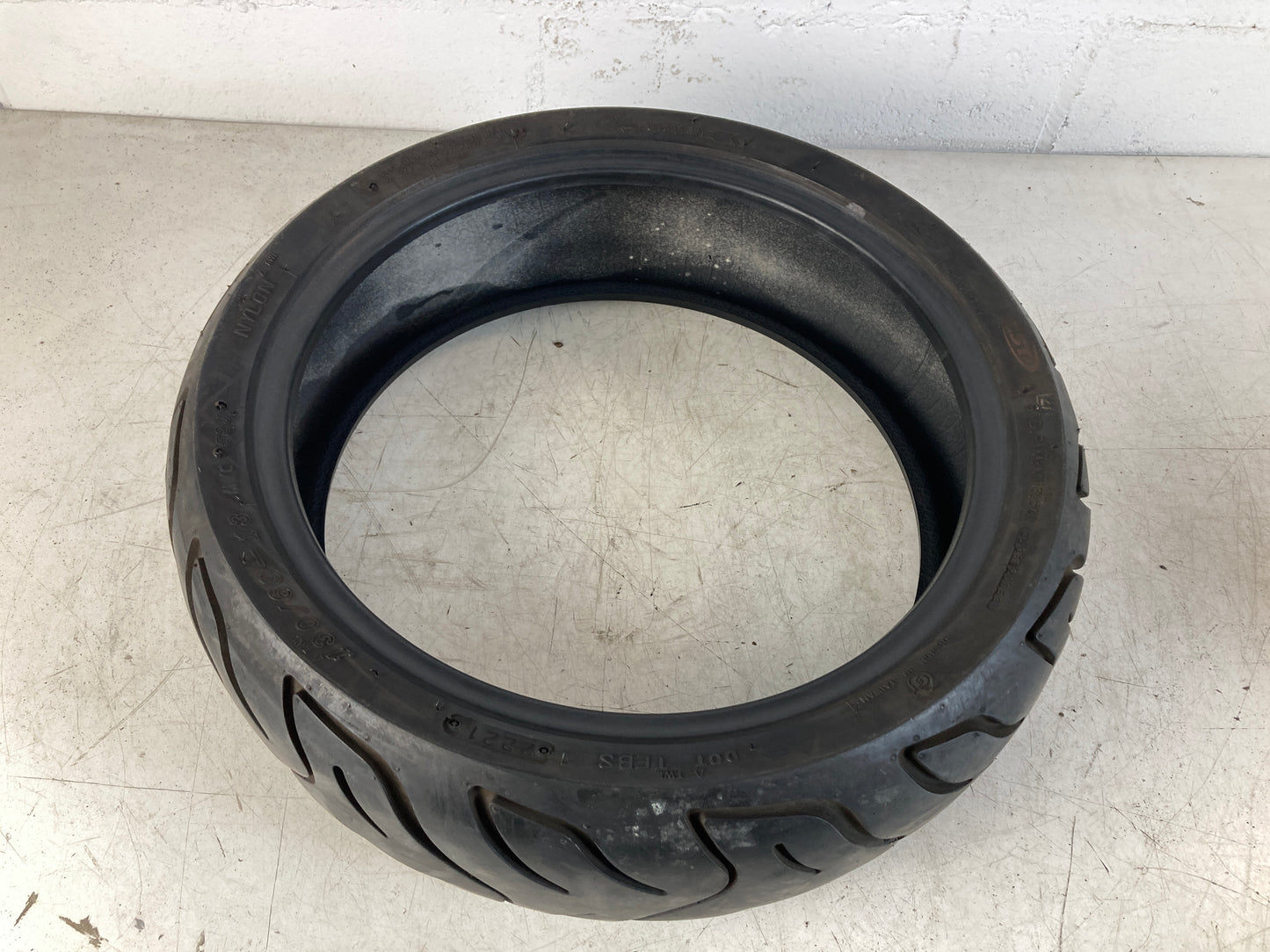 Neumático CST NYLON 130/60/13