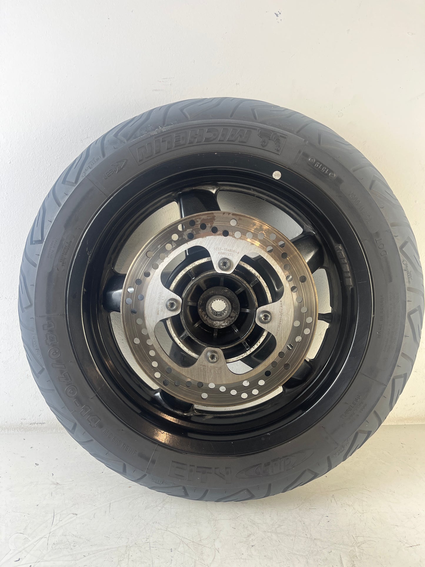 LLANTA YAMAHA X-MAX 250