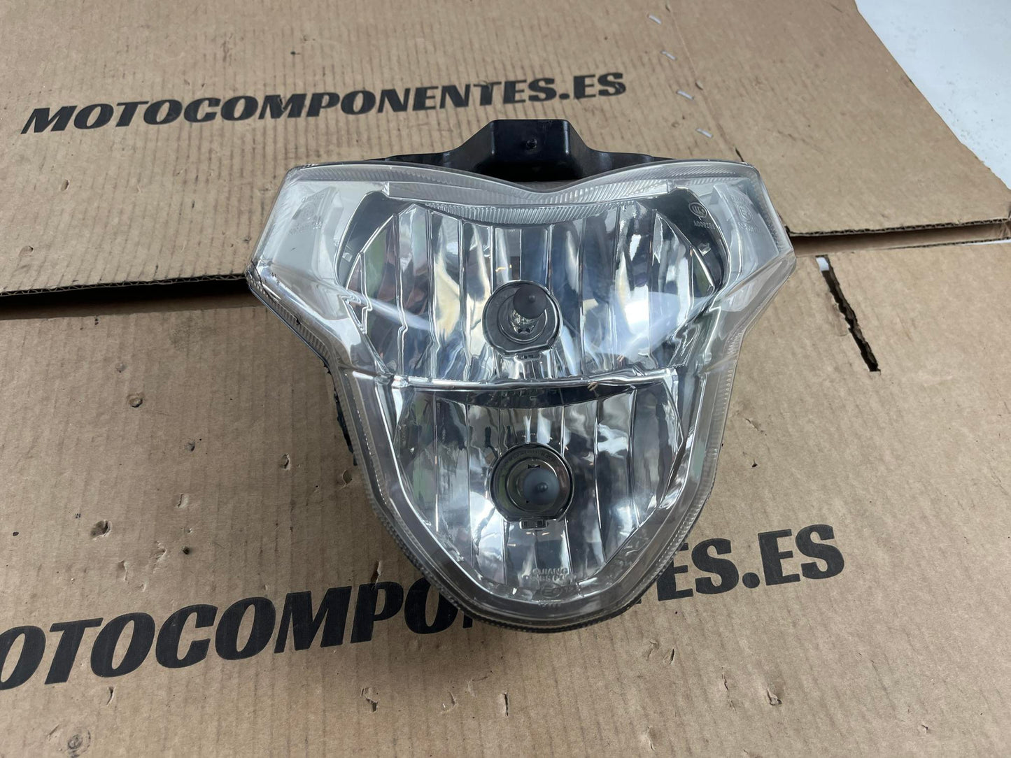 ILUM. DELANTERA SUZUKI V-STROM XT ABS