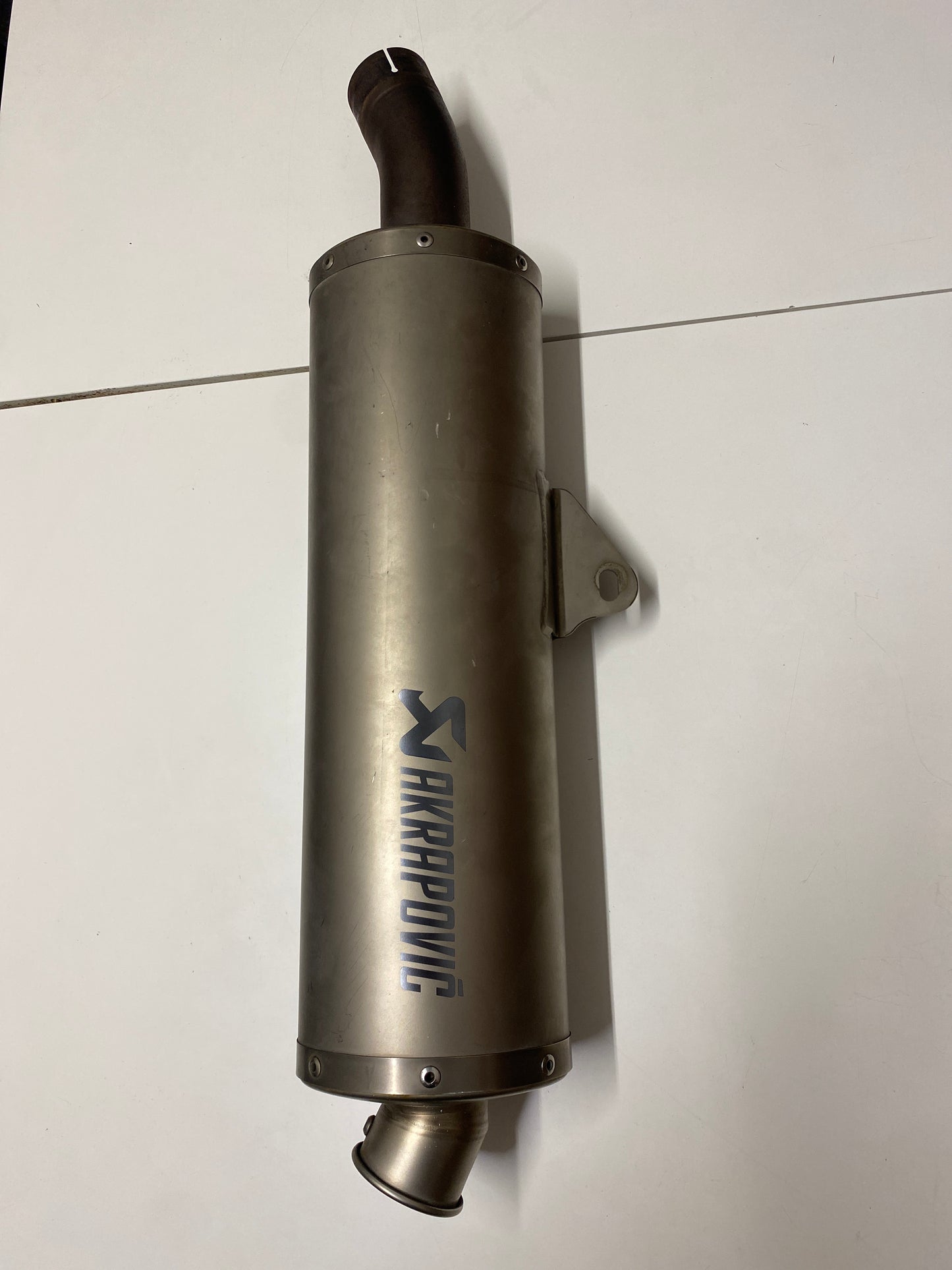 ESCAPE AKRAPOVIC BMW F800