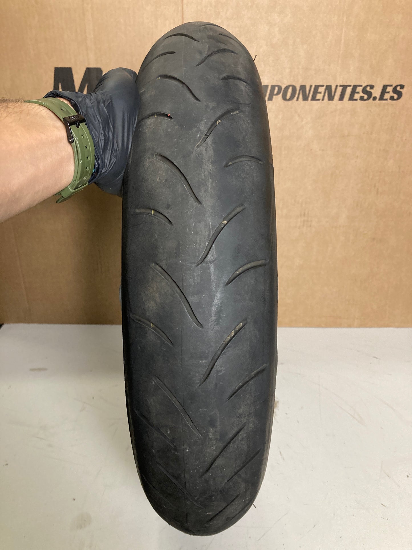 Neumático BRIDGESTONE BATTLAX BT016 120/70/17