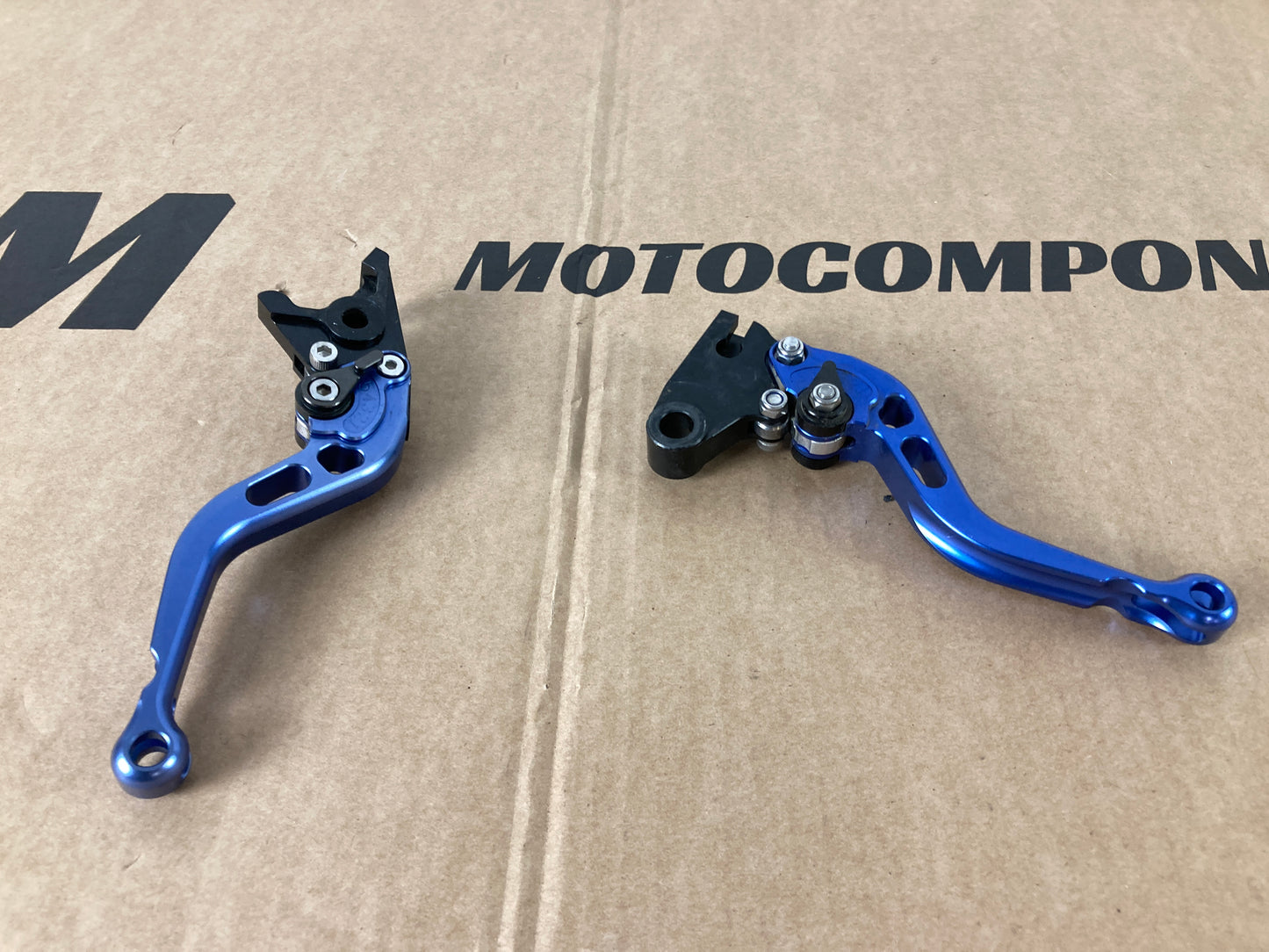 MANETAS TRIUMPH STREET TRIPLE 675 2007