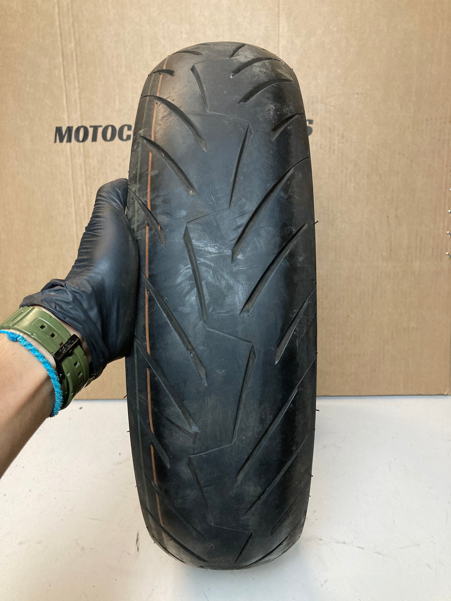 Neumático CST CM-NK01 130/70/17