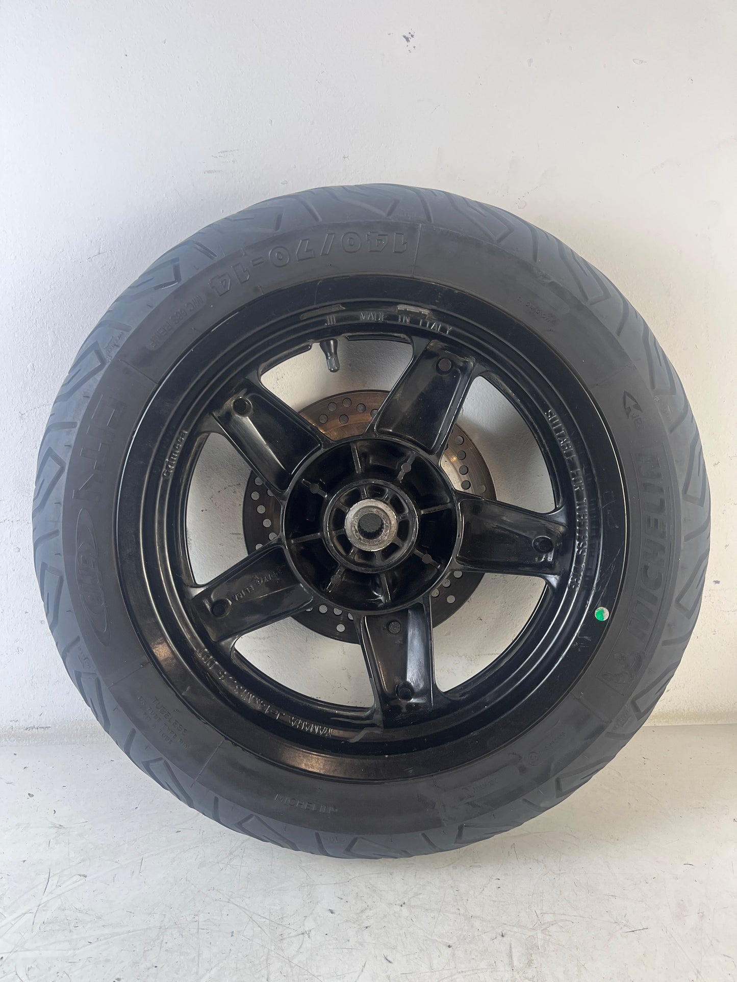 LLANTA YAMAHA X-MAX 250
