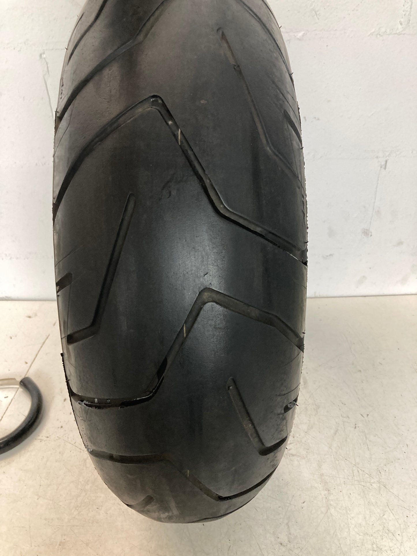 Neumático BRIDGESTONE BATTLAX ADVENTURE 41 R 190/55/17