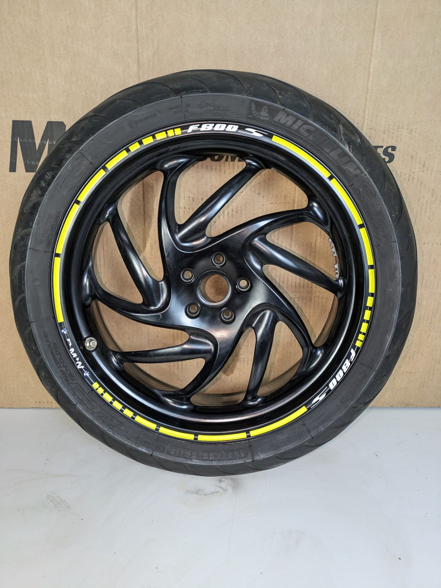 LLANTA BMW F800 S