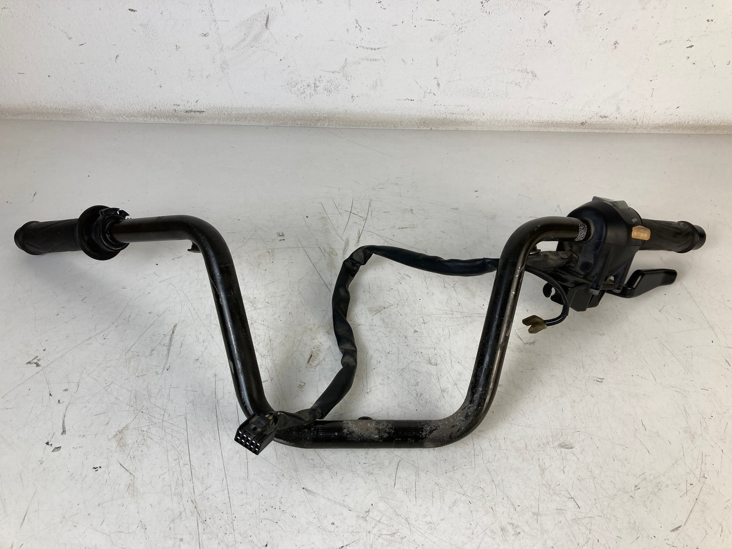 MANILLAR YAMAHA MAJESTY 400