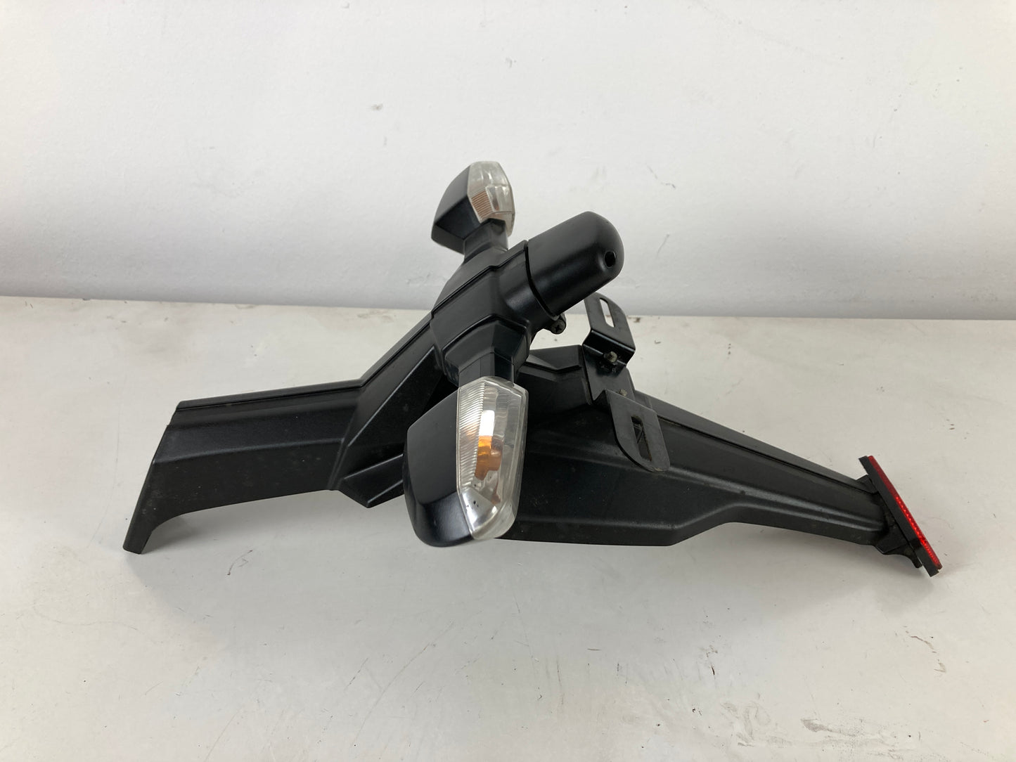 PORTAMATRÍCULAS VERSYS 650 -